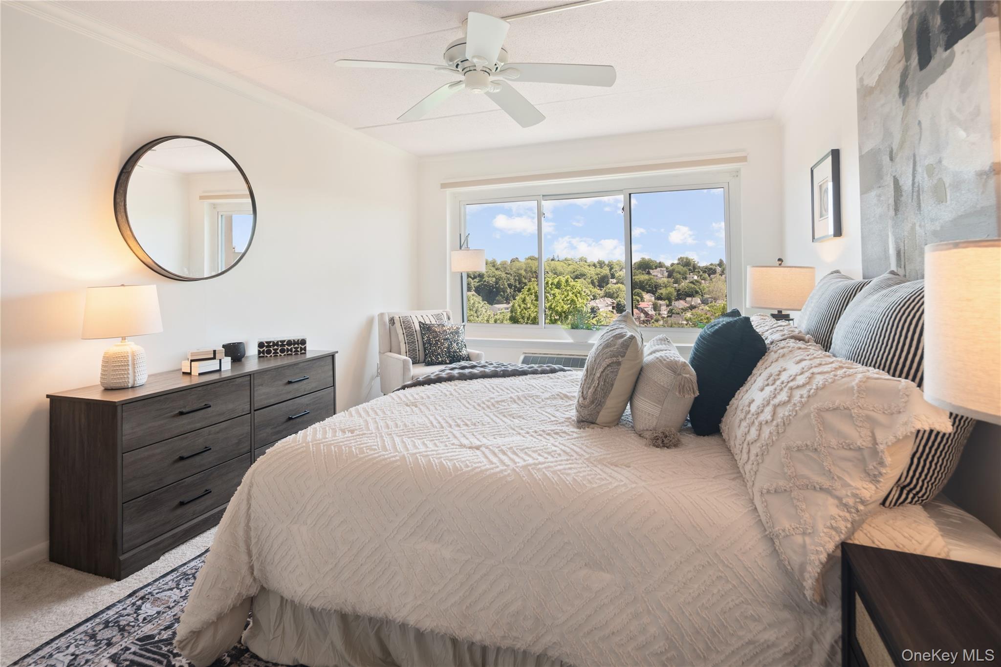 500 High Point Drive, Unit 707 photo 25