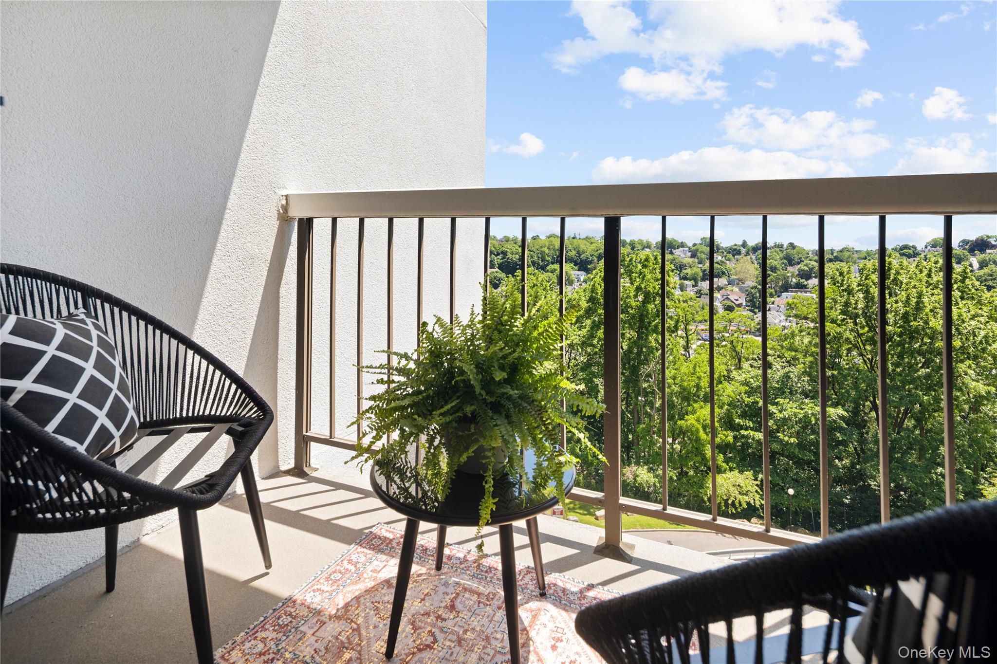 500 High Point Drive, Unit 707 photo 28