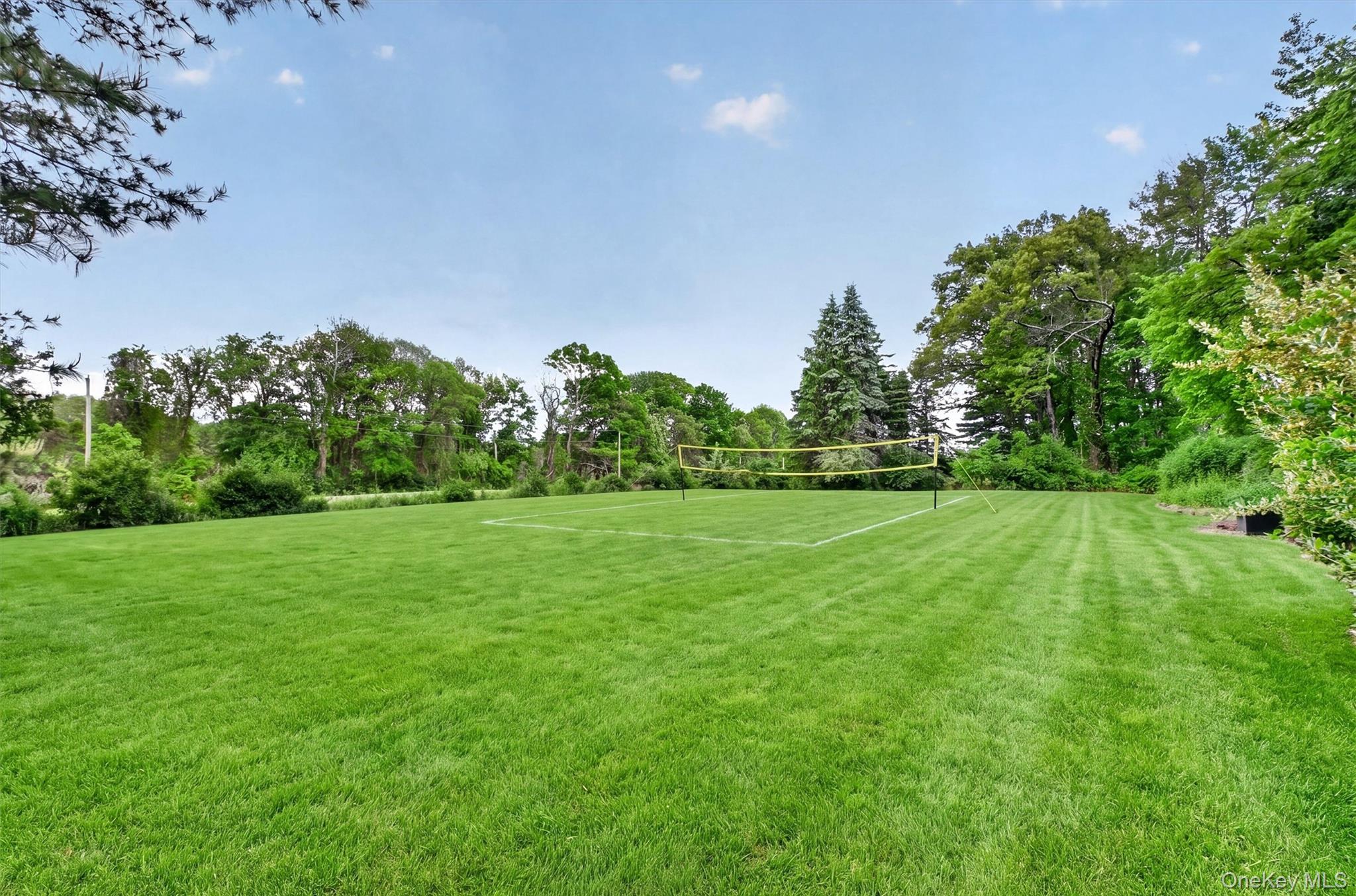 129 Mallory Road – For Sale photo 2