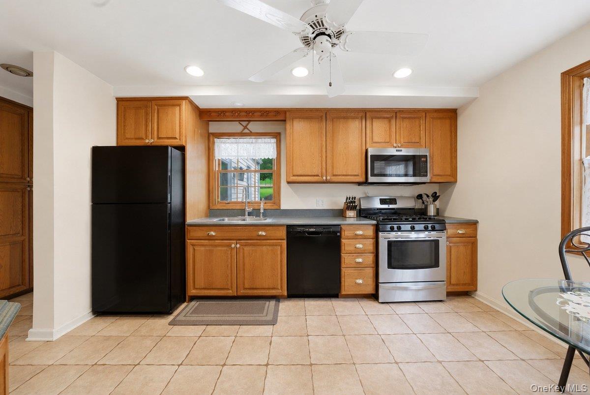 85 Halstead Avenue – For Sale photo 12