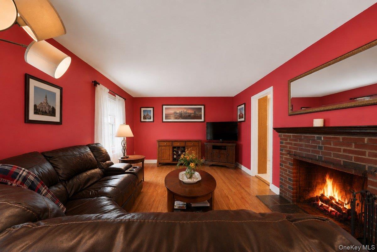 85 Halstead Avenue – For Sale photo 7