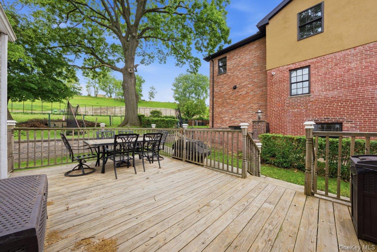 85 Halstead Avenue – For Sale photo 43