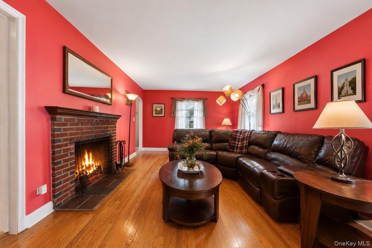 85 Halstead Avenue – For Sale photo 8