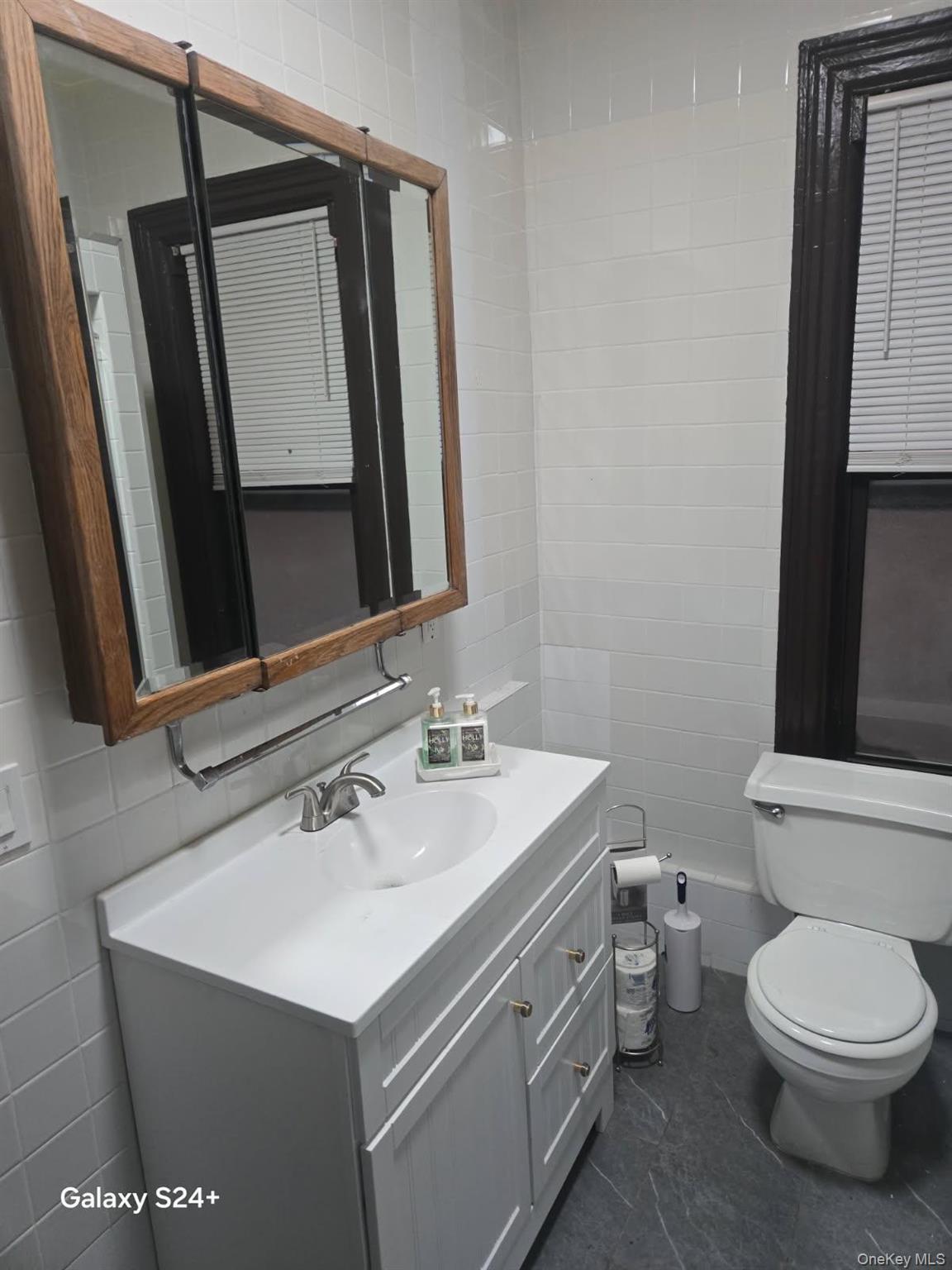 975 McLean Avenue – For Sale photo 29