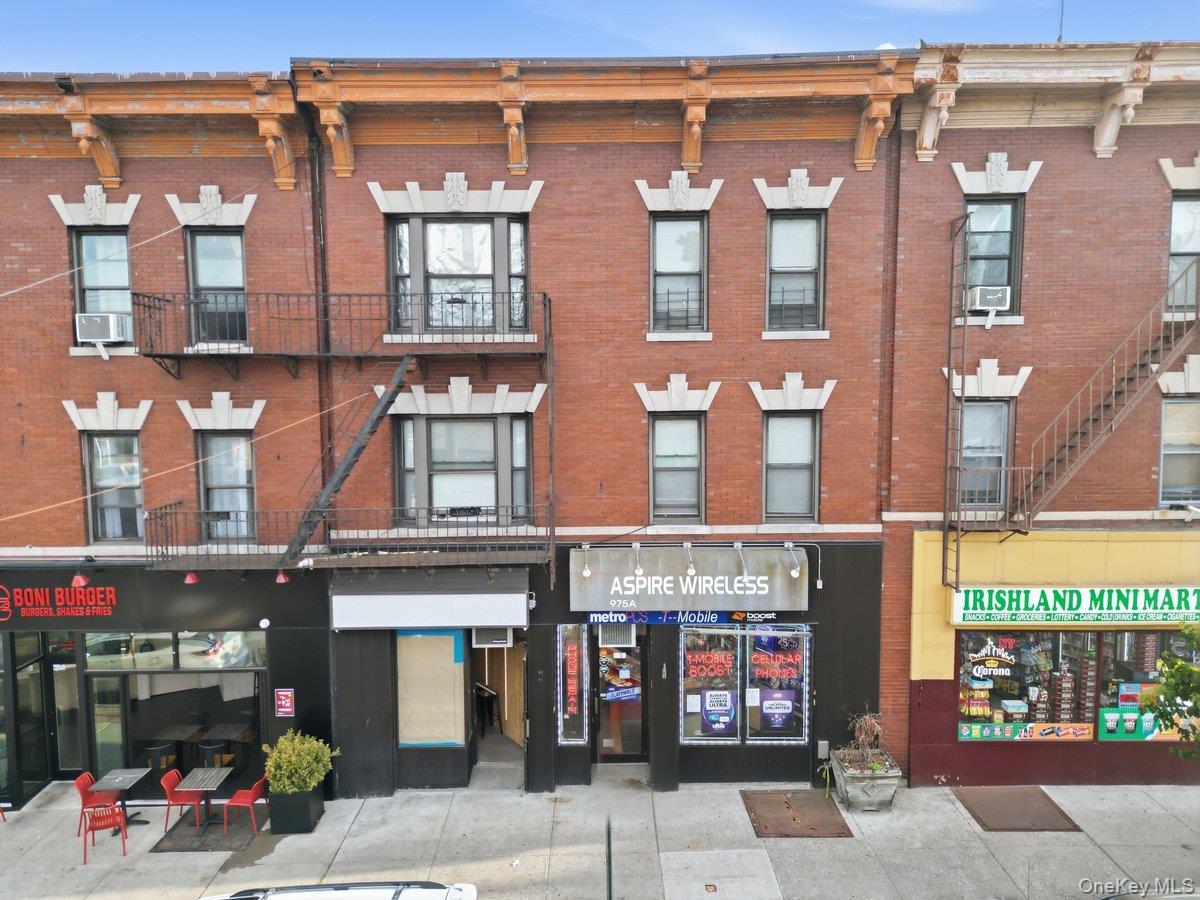 975 McLean Avenue – For Sale