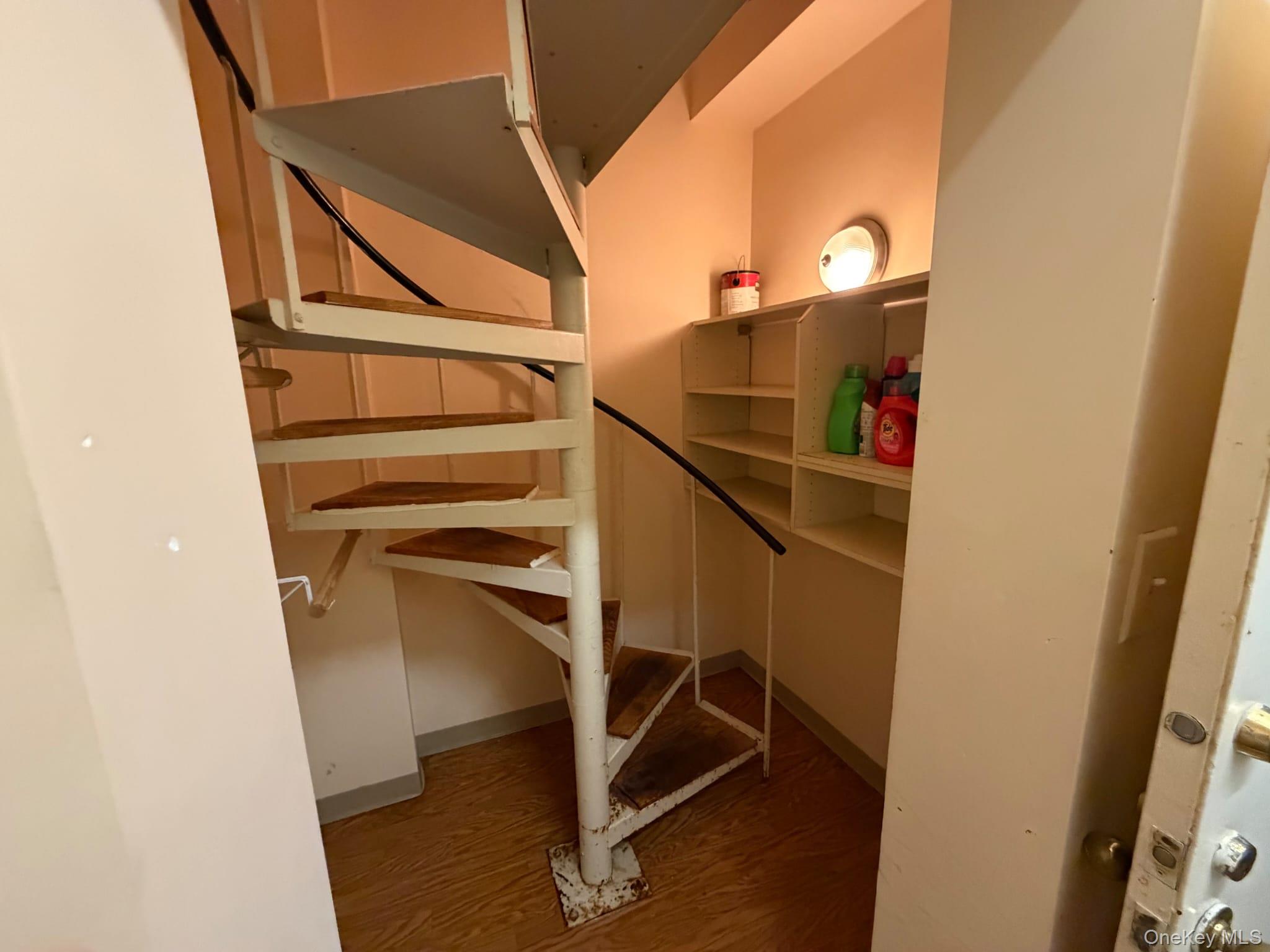725 Miller Avenue, Unit 221 photo 8