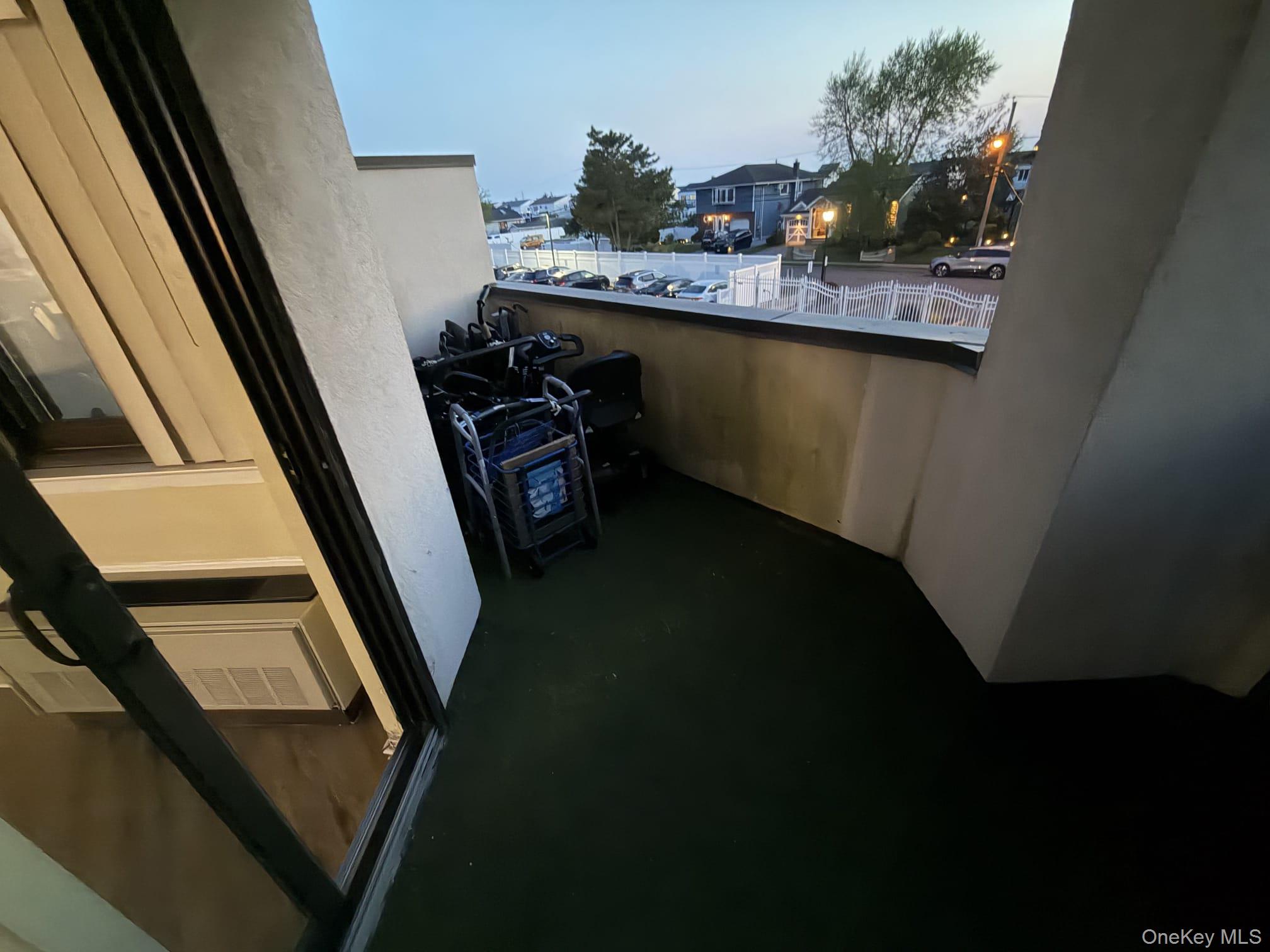 725 Miller Avenue, Unit 221 photo 9