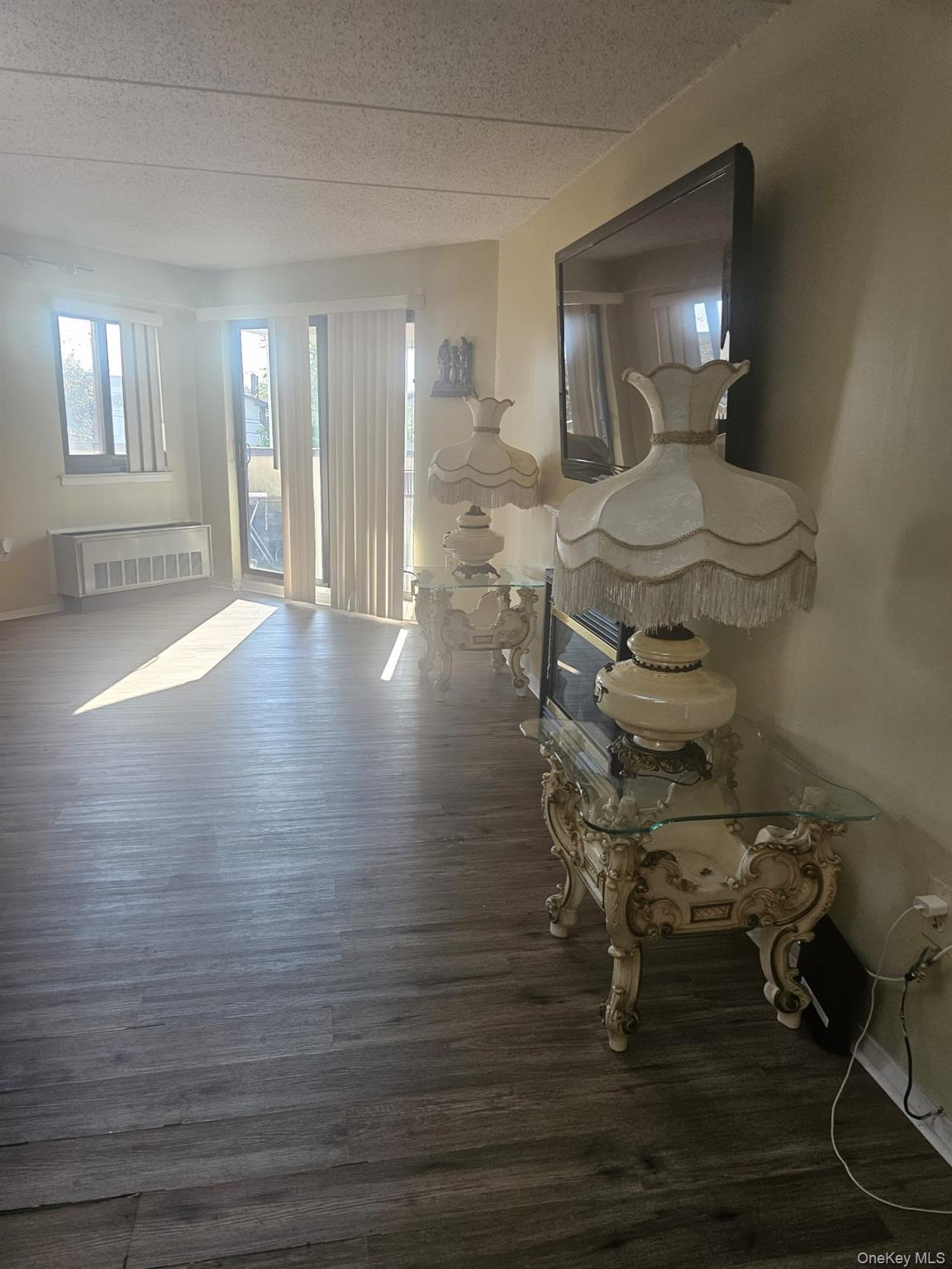 725 Miller Avenue, Unit 221