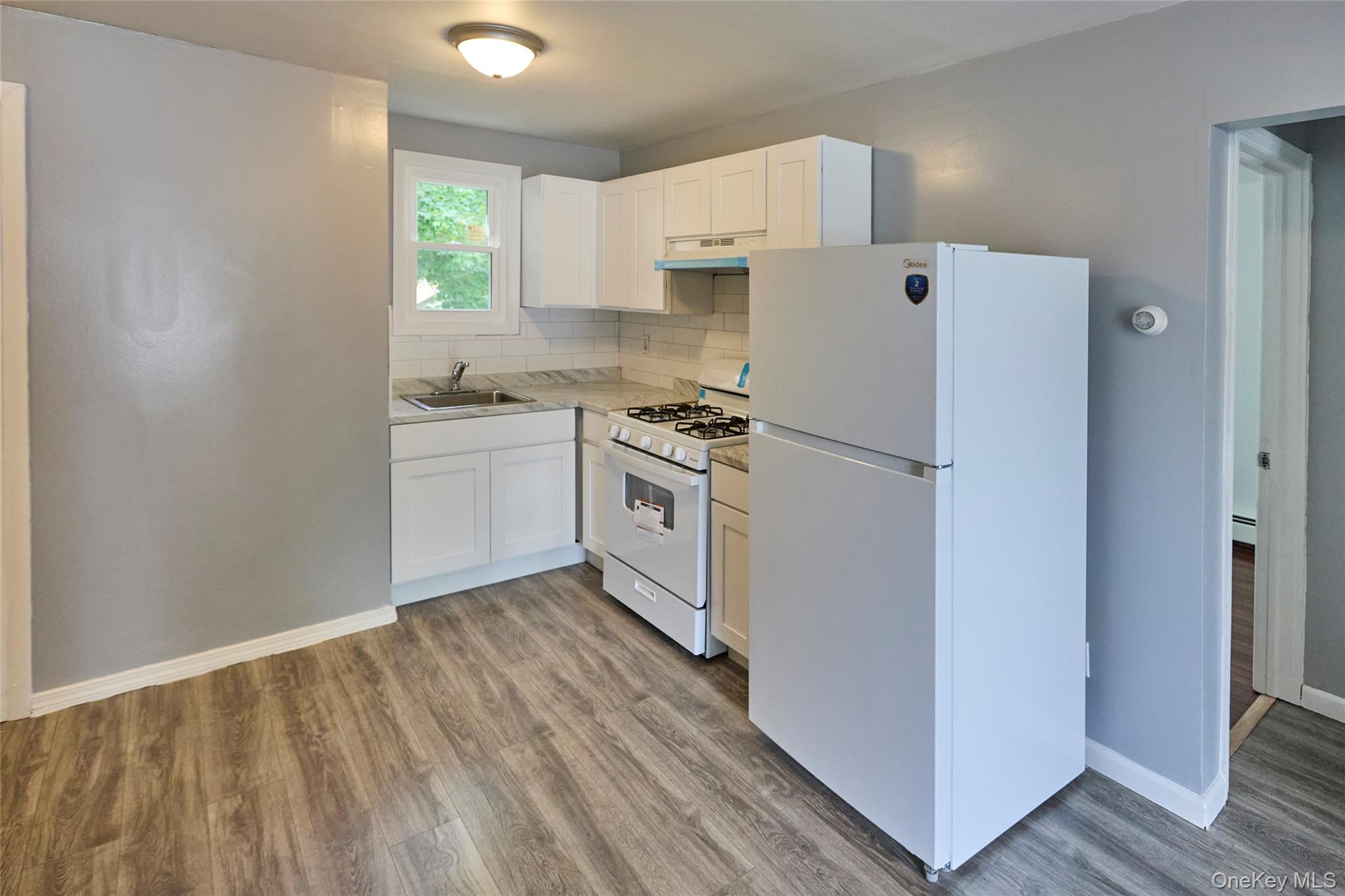 208 N James Street – For Sale photo 3