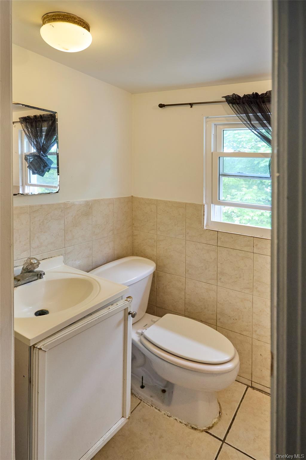 208 N James Street – For Sale photo 11