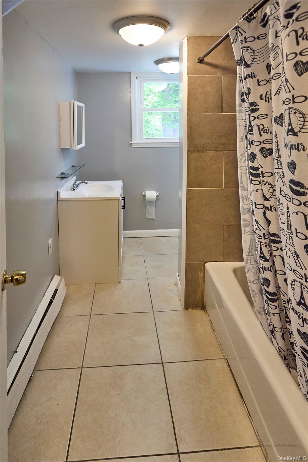 208 N James Street – For Sale photo 8