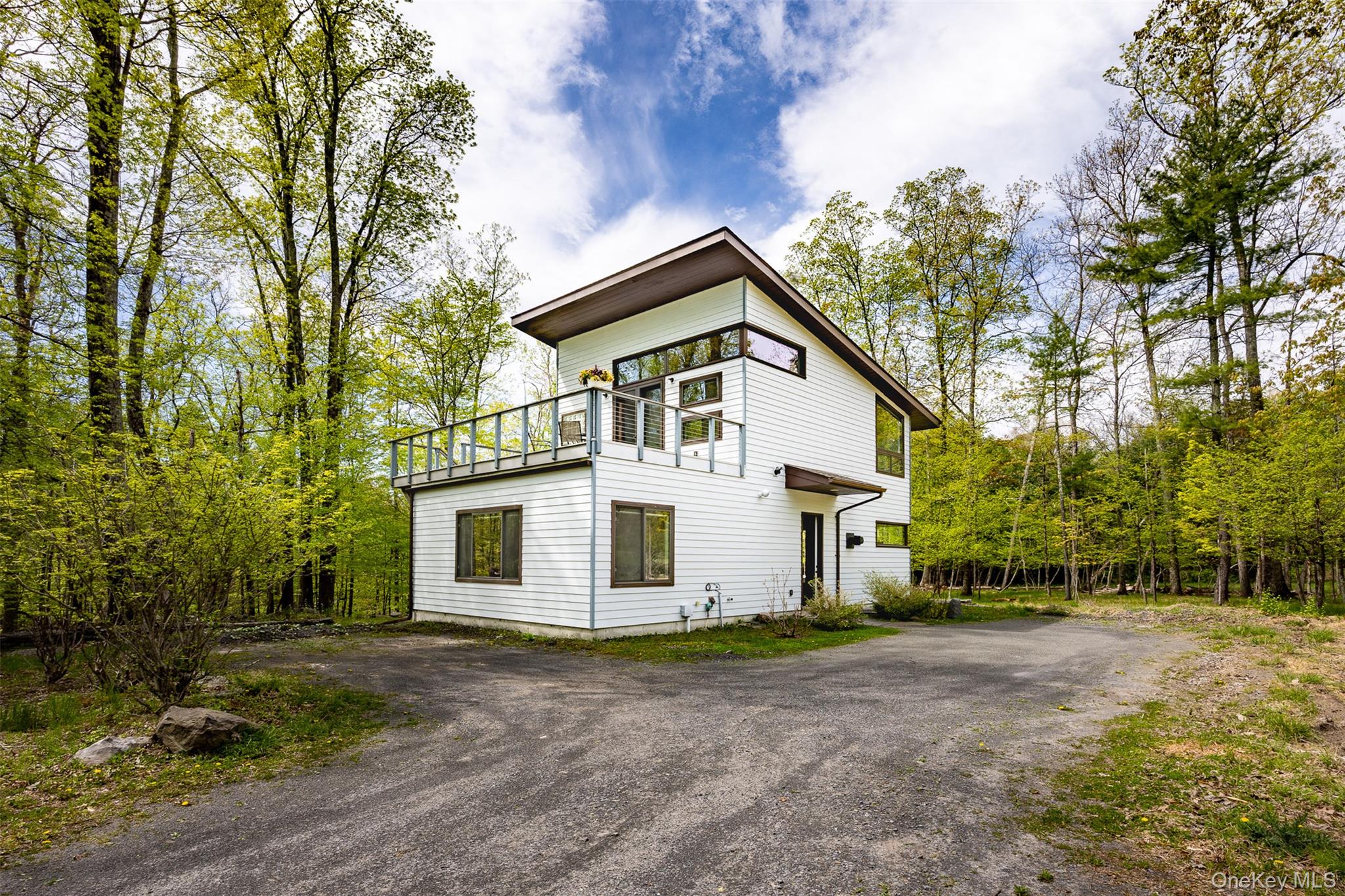 2465 Glasco Turnpike – For Sale photo 2