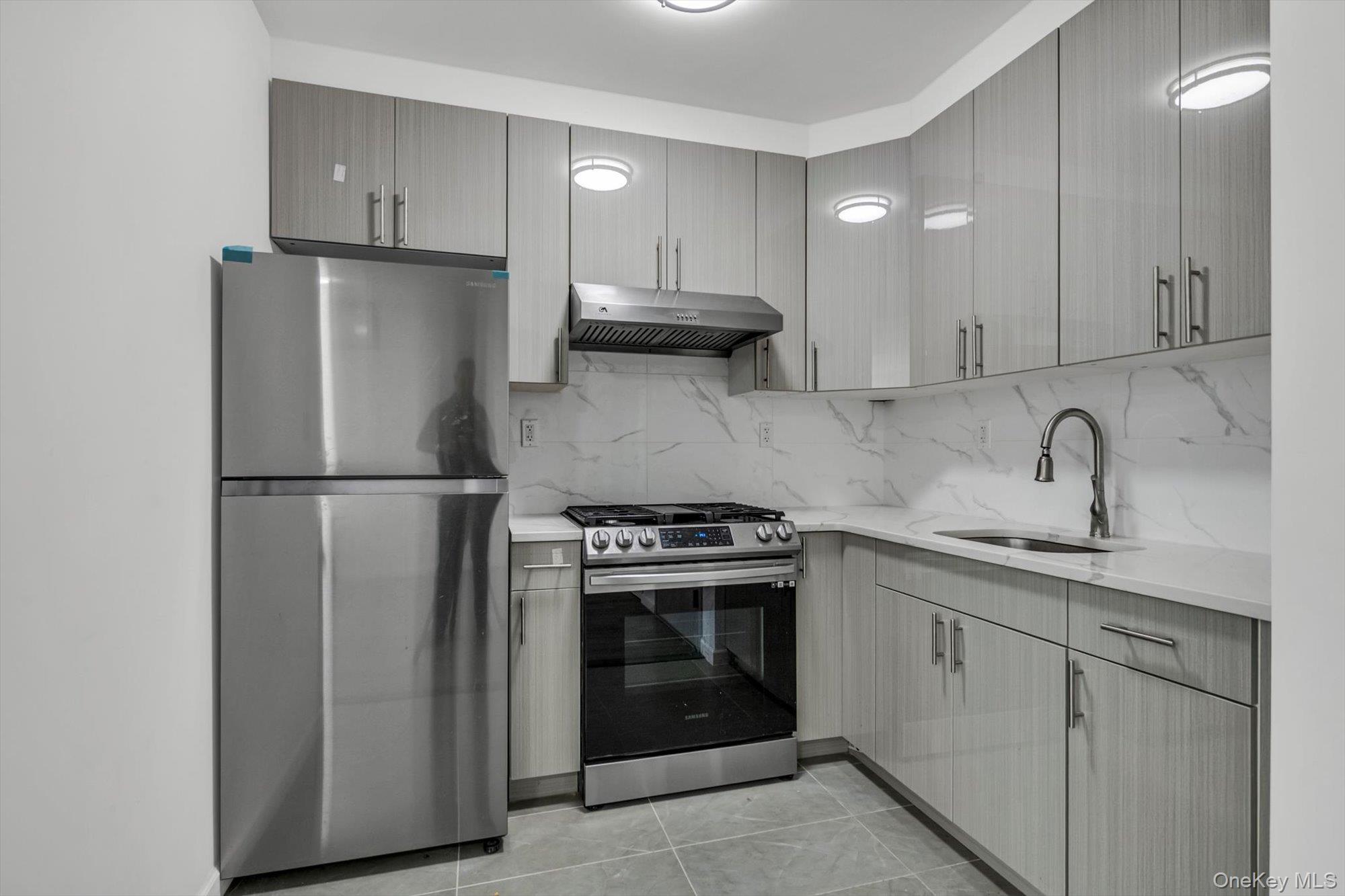 4210 147th Street, Unit 2B photo 7