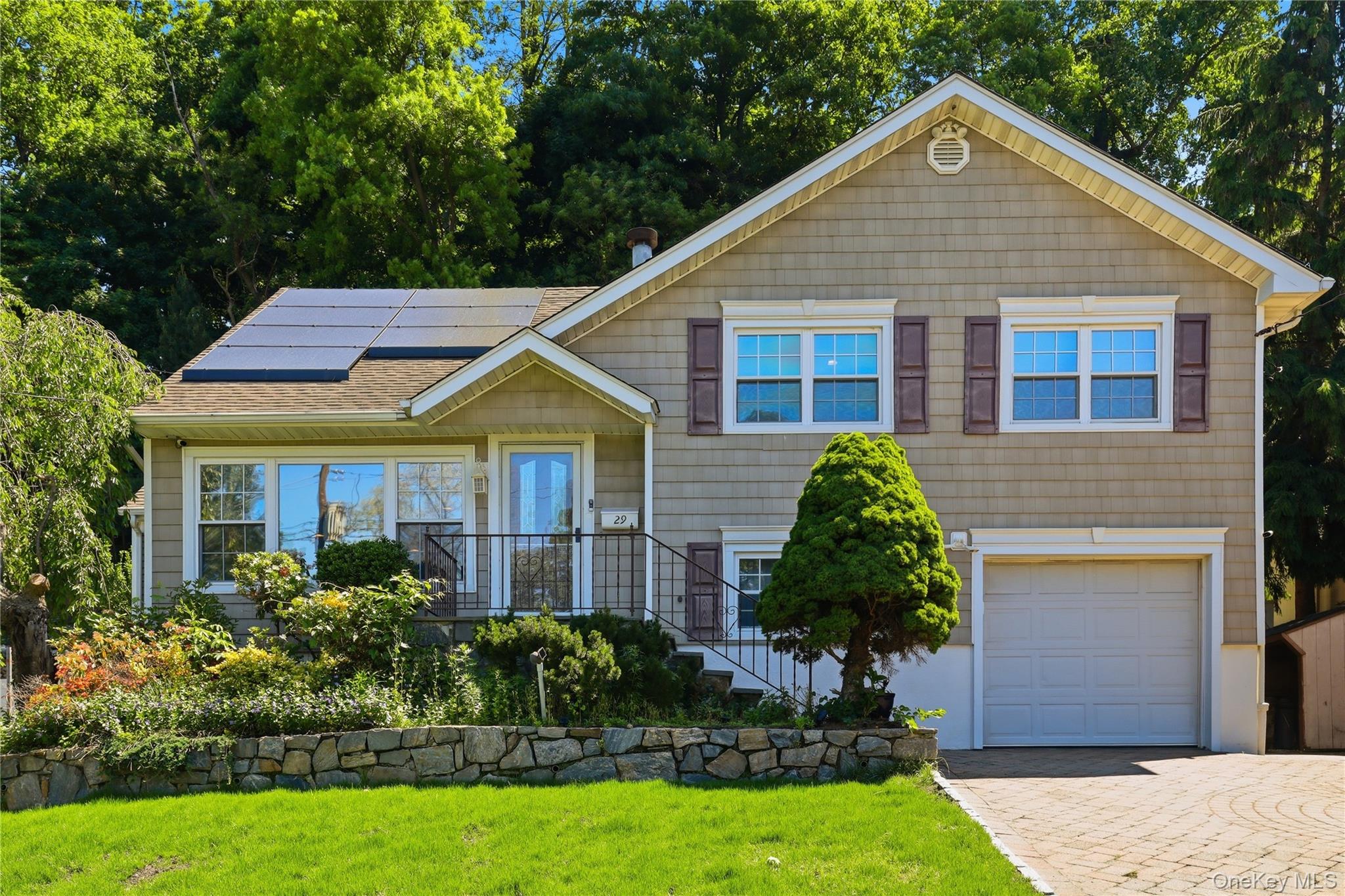 29 Montrose Road – For Sale