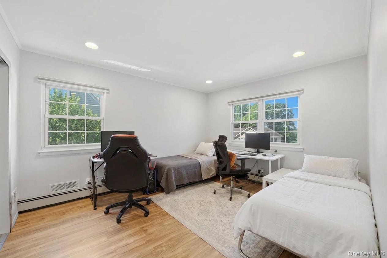 29 Montrose Road – For Sale photo 22