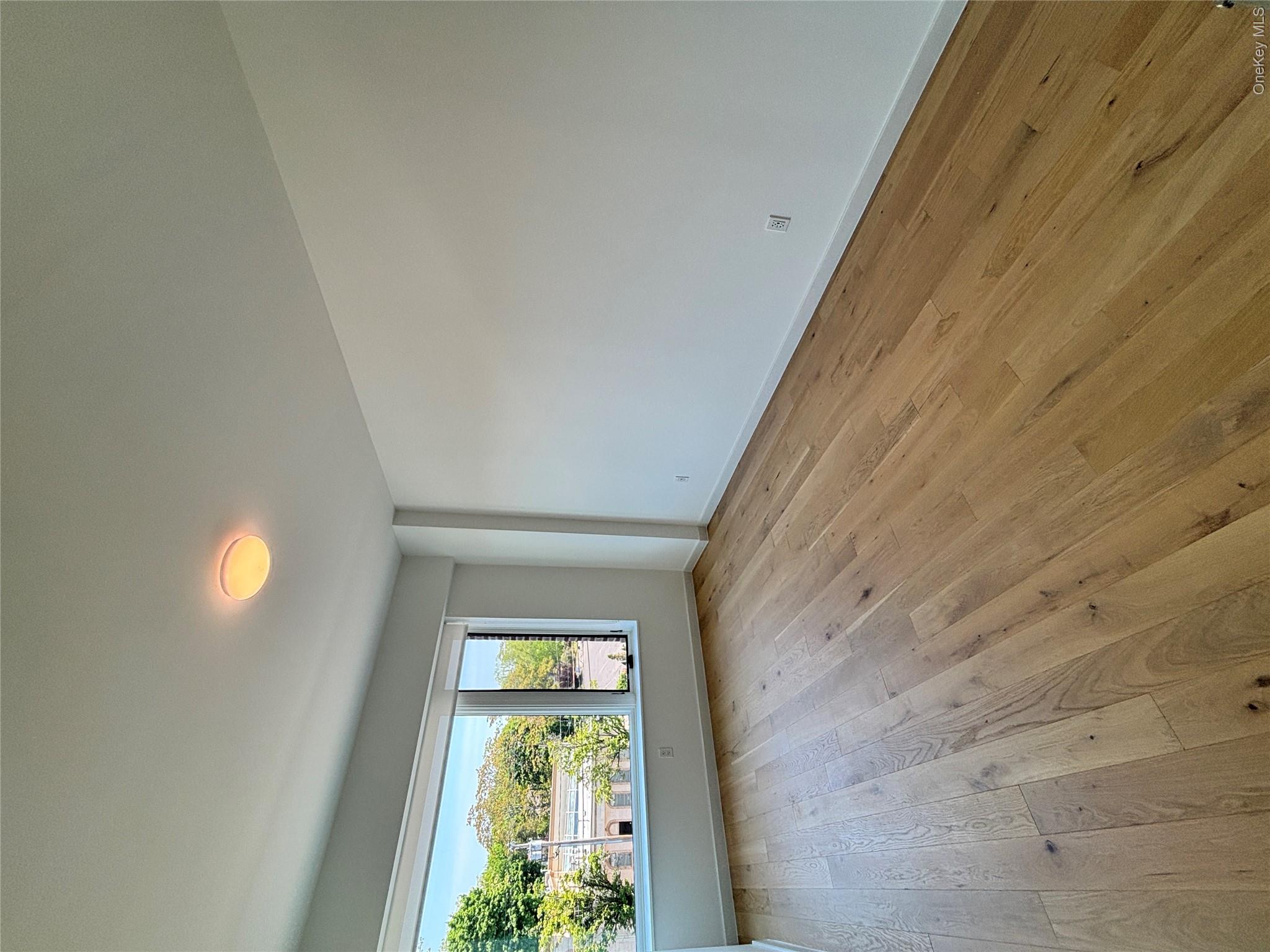 218 Middle Neck Road, Unit 313 photo 6