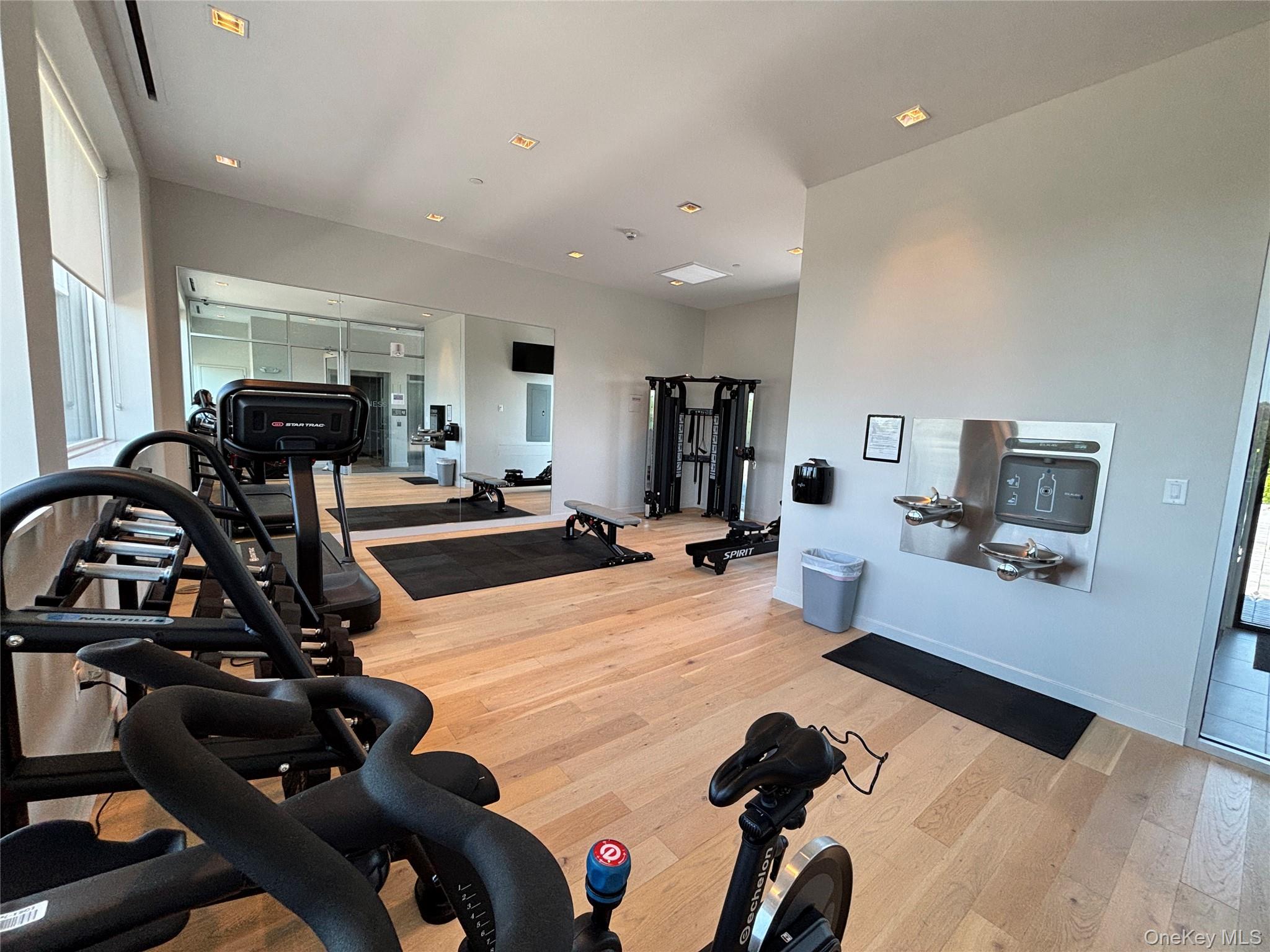 218 Middle Neck Road, Unit 313 photo 16