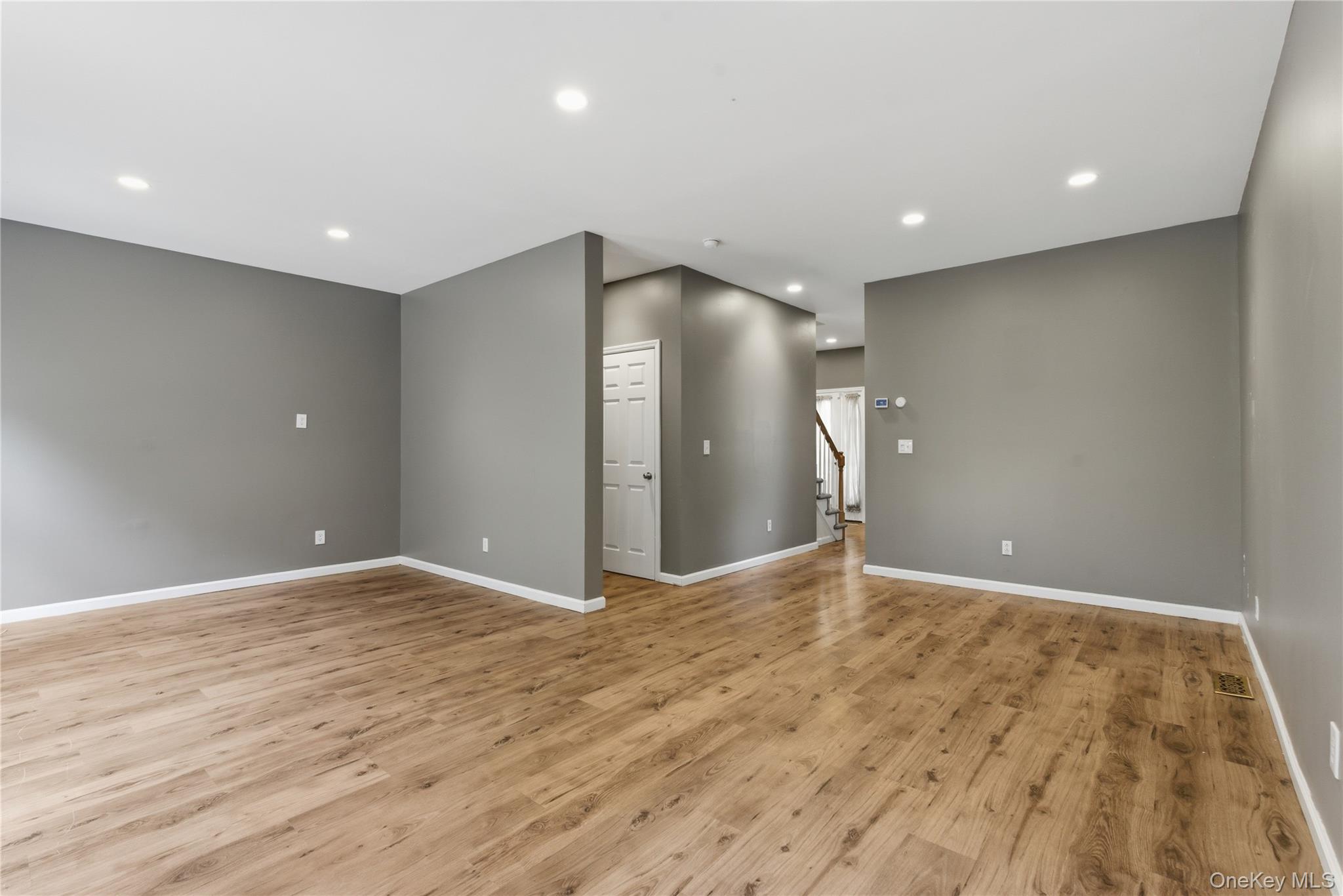 83 Kings Highway, Unit 7 photo 5