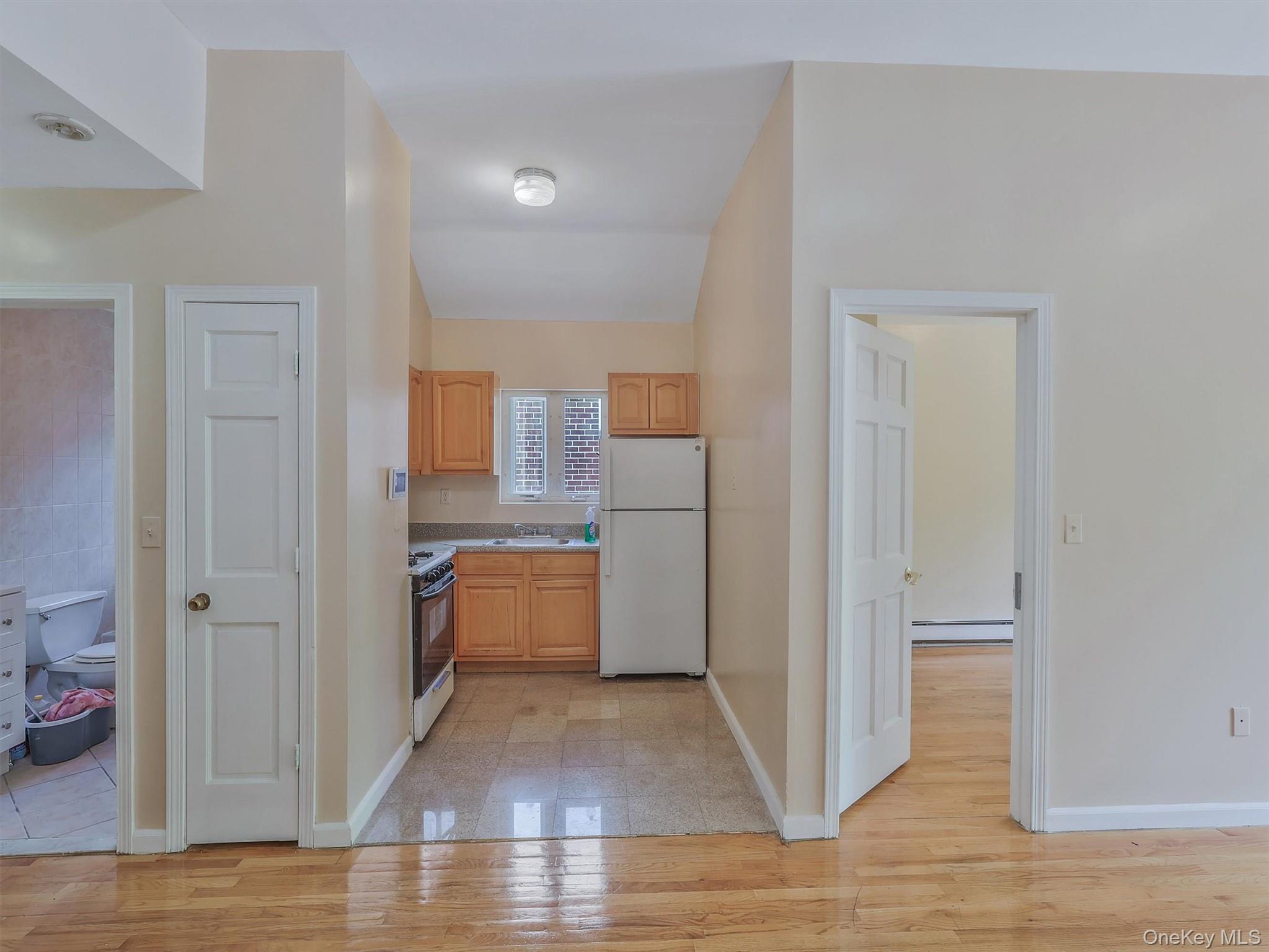 86-66 Midland Parkway – For Sale photo 18