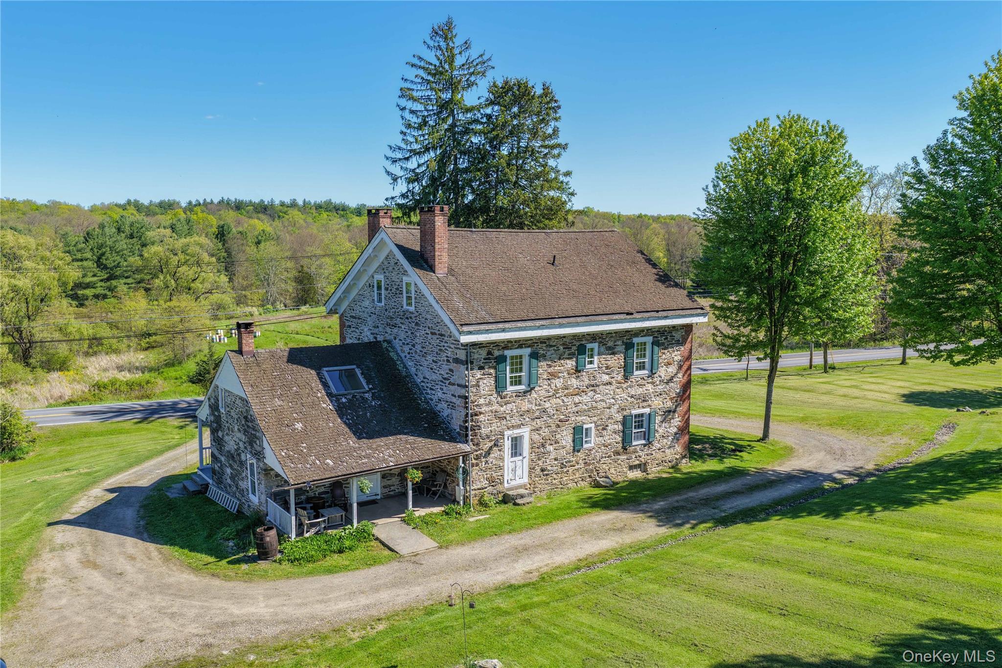 652 Albany Post Road – For Sale photo 5