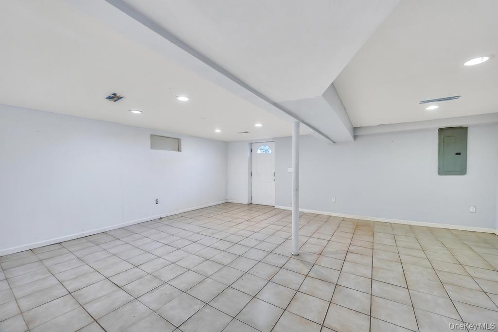 23 Salem Road – For Sale photo 34