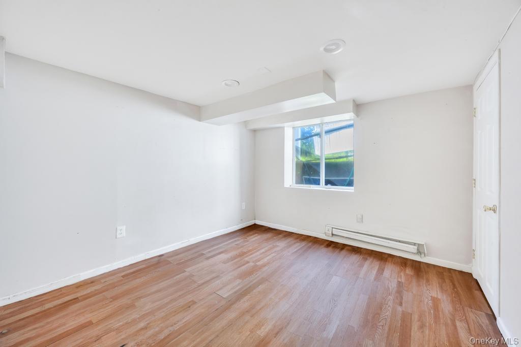 23 Salem Road – For Sale photo 26