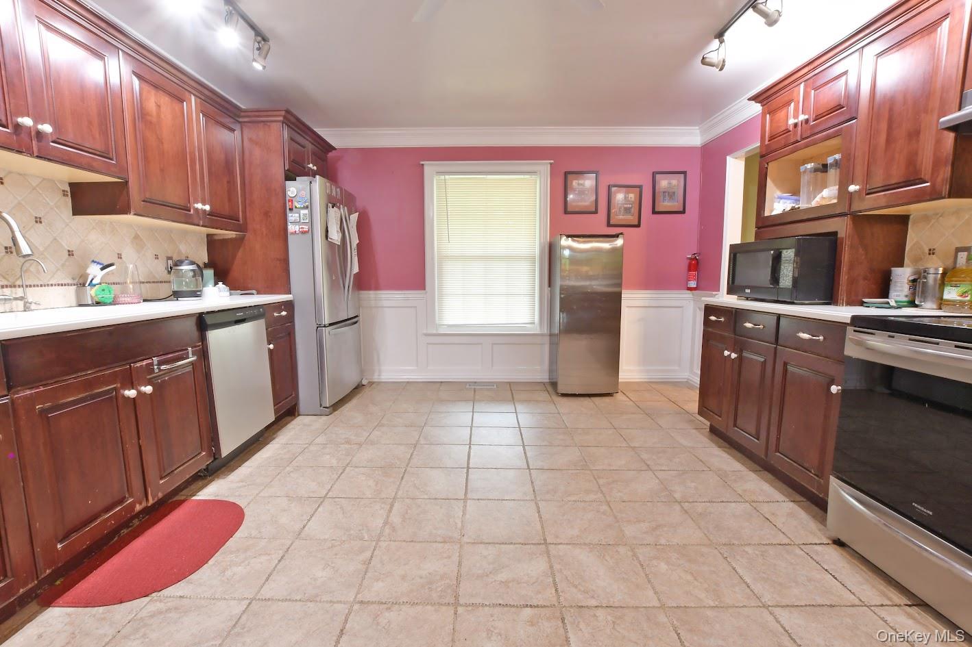5 Easterly Court – For Sale photo 3