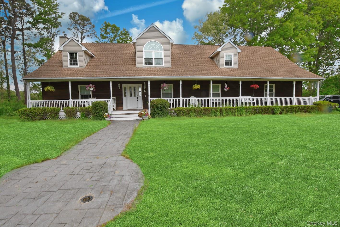 5 Easterly Court – For Sale