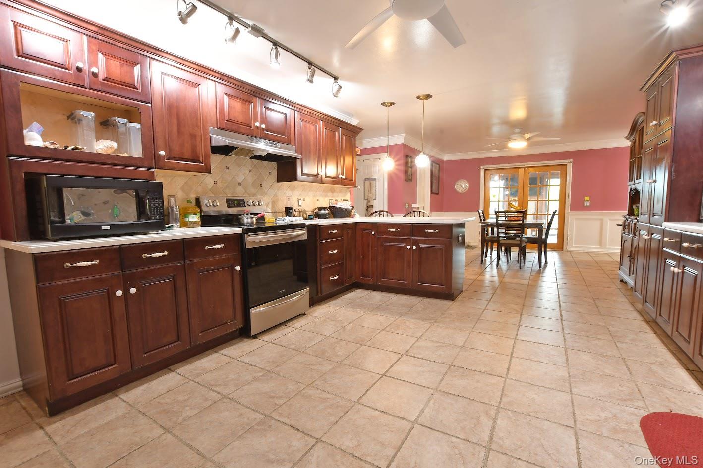 5 Easterly Court – For Sale photo 2