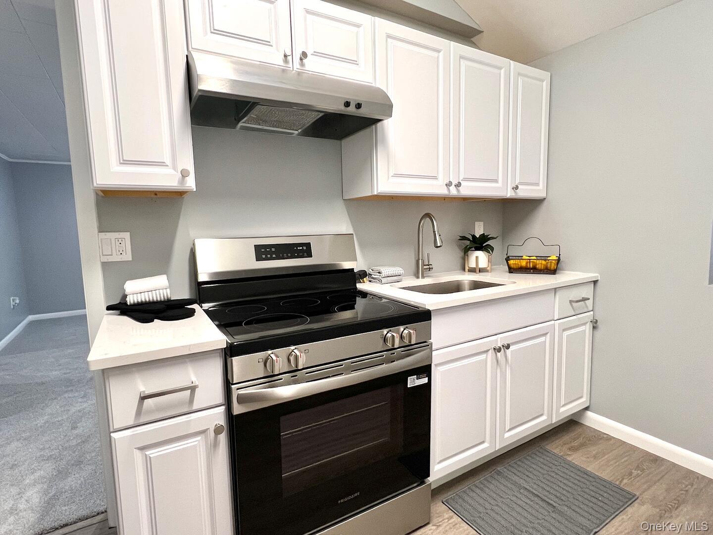 96 56 – For Sale photo 21