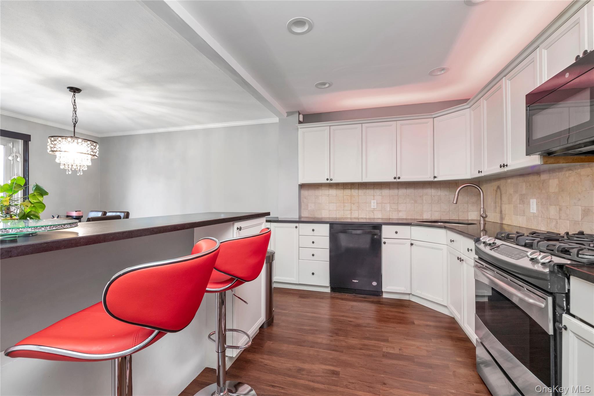 216-16 17th Avenue, Unit TH56 photo 6