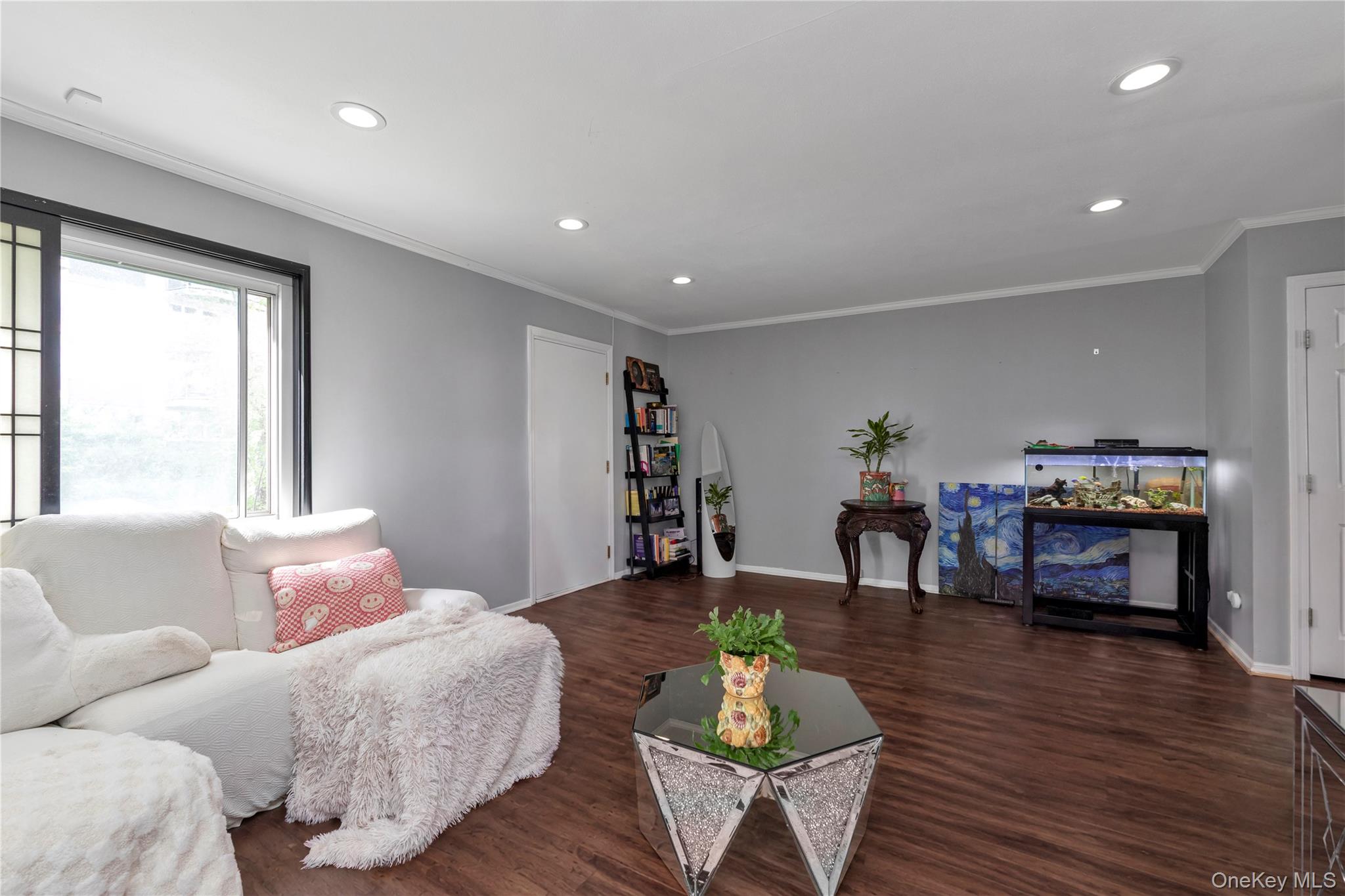216-16 17th Avenue, Unit TH56 photo 3