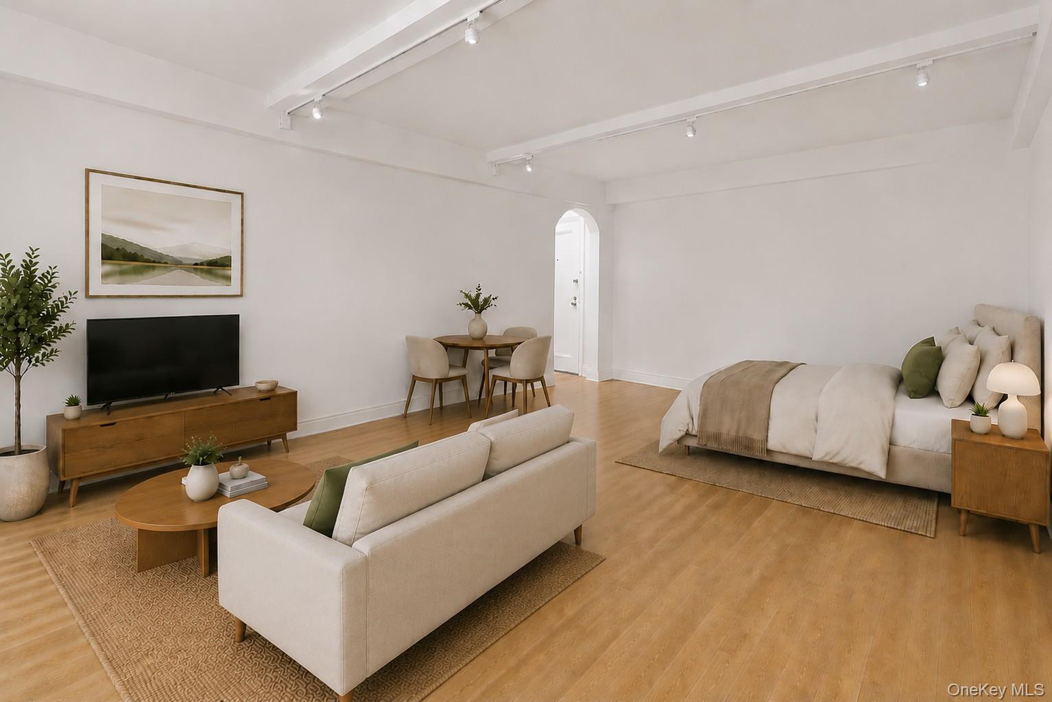 319 E 50 Street, Unit 10L photo 3