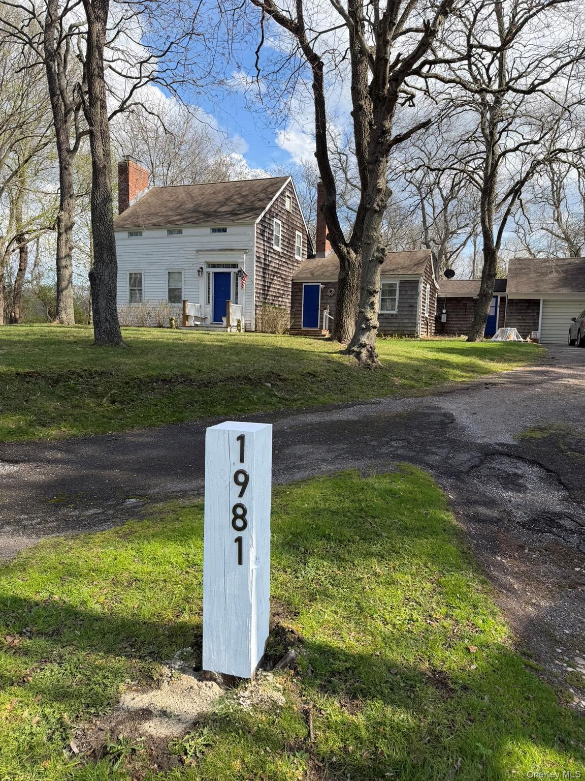 1981 Montauk Highway – For Rent