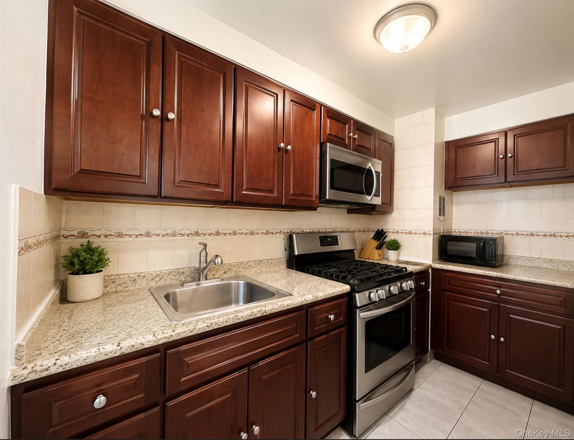 8616 60th Avenue, Unit 3P photo 6