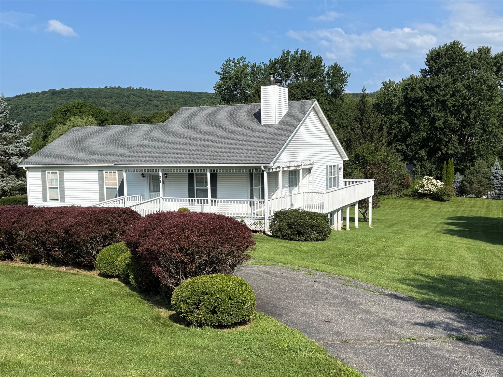 21 Ohandley Drive – For Sale photo 2