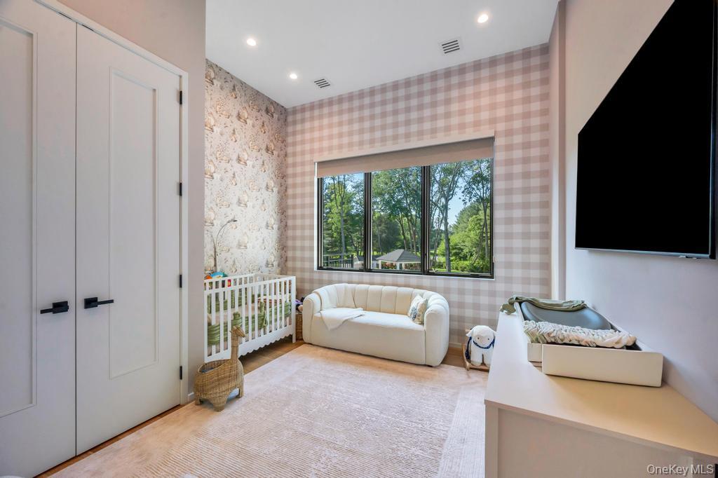 2 Chelmsford Drive – For Sale photo 22