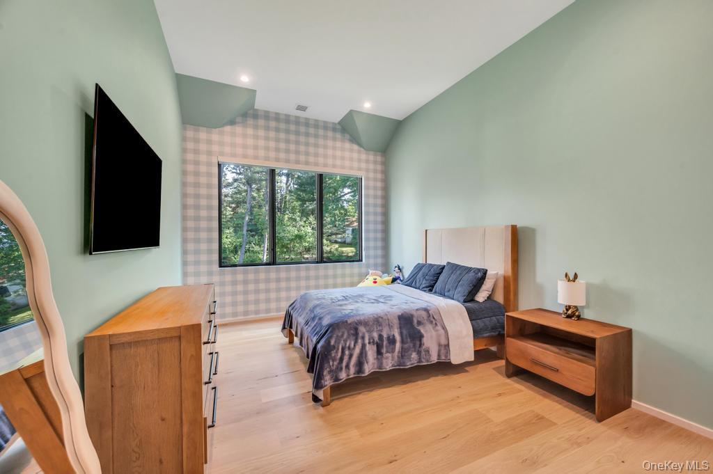 2 Chelmsford Drive – For Sale photo 24