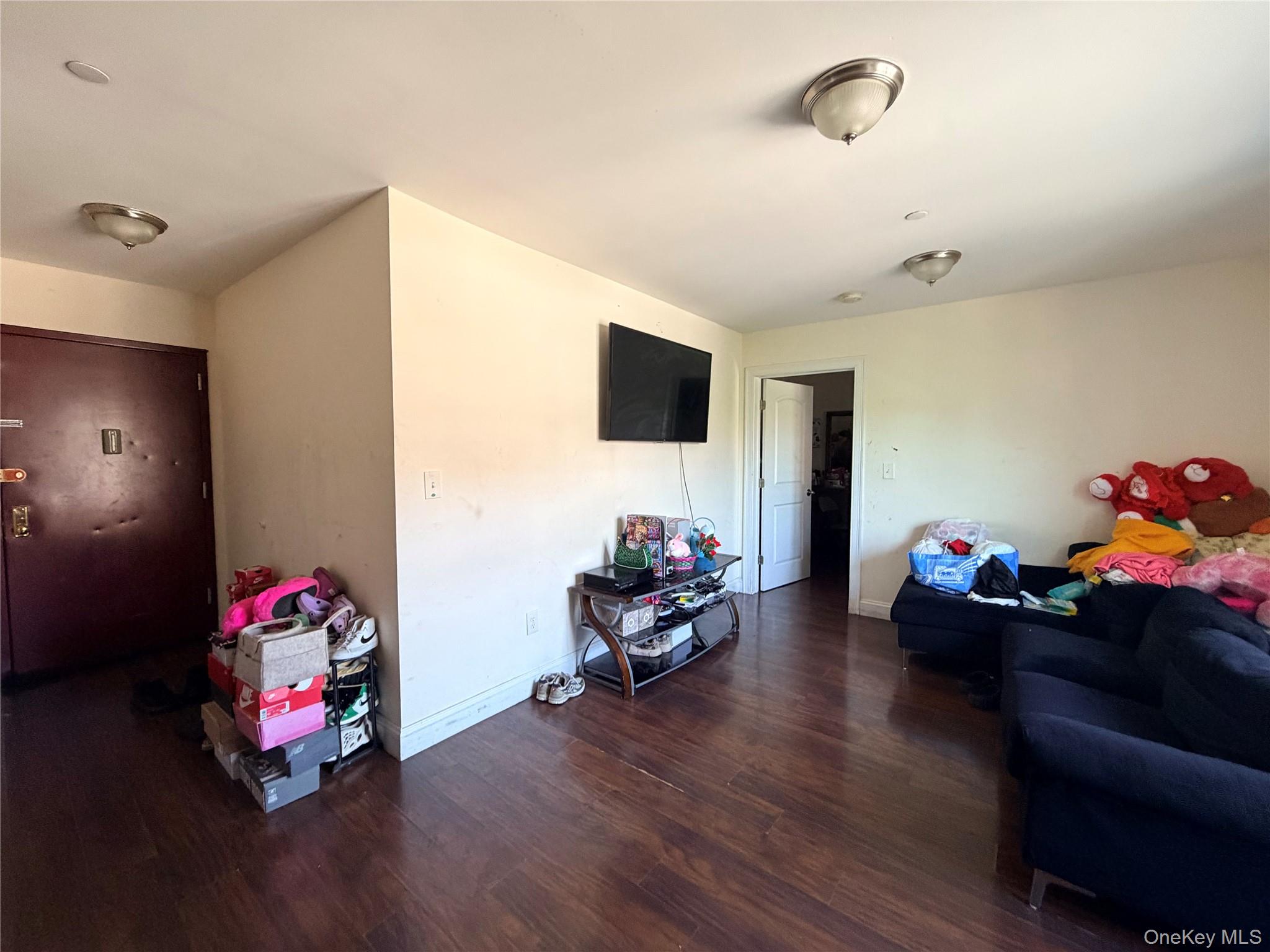 772 E 182nd Street – For Sale photo 6
