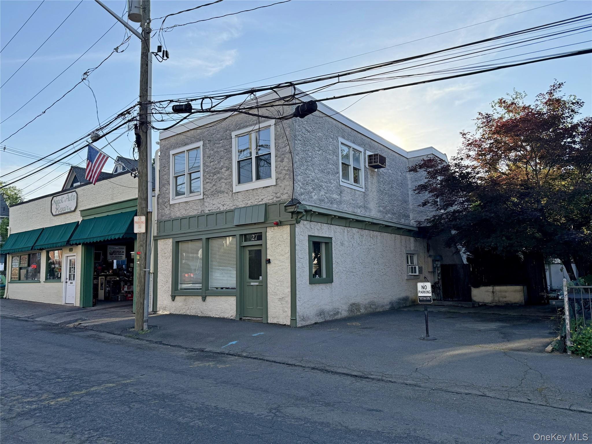 27 N Franklin Street – For Sale