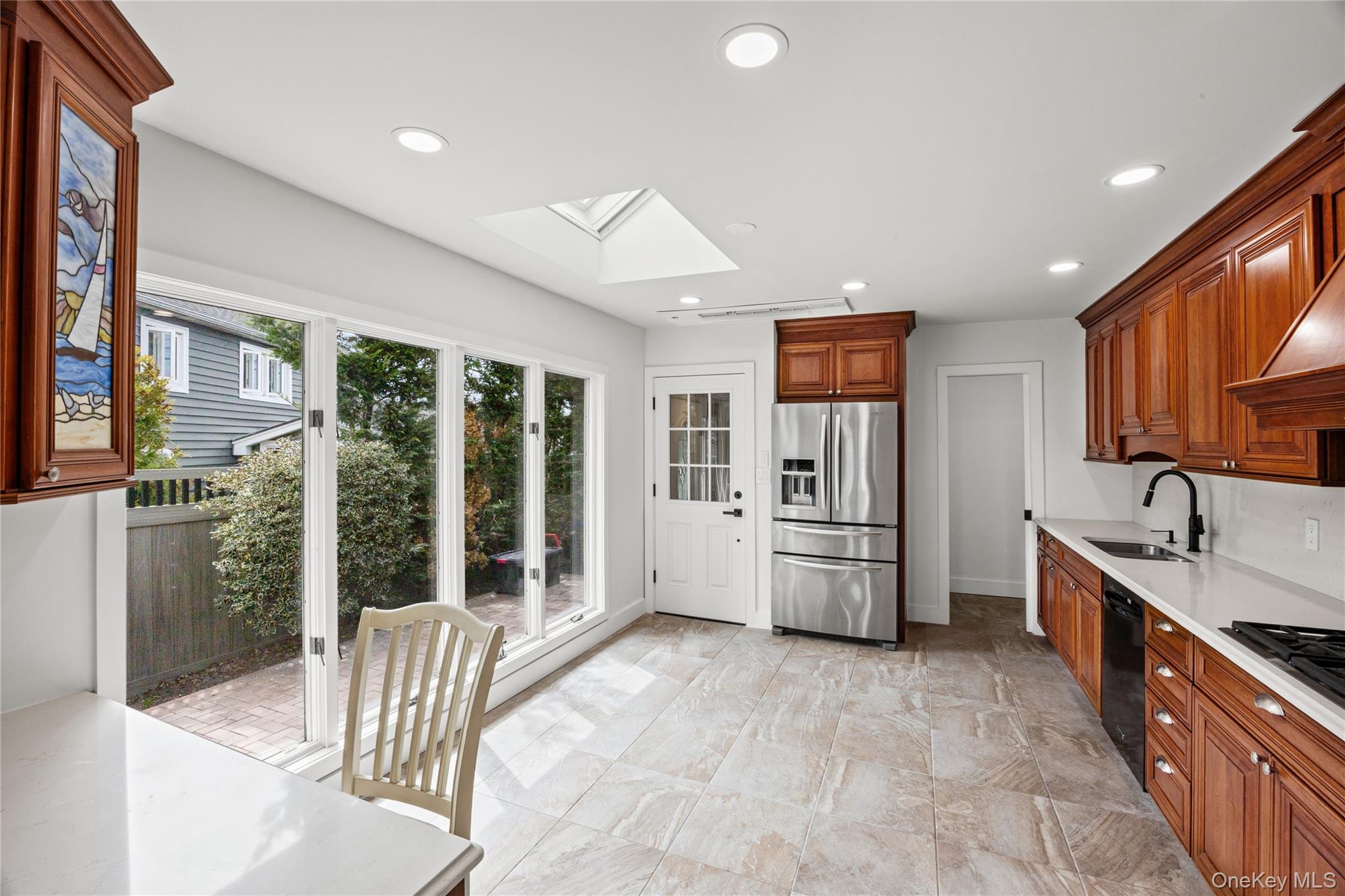 119 Alhambra Road – For Sale photo 9