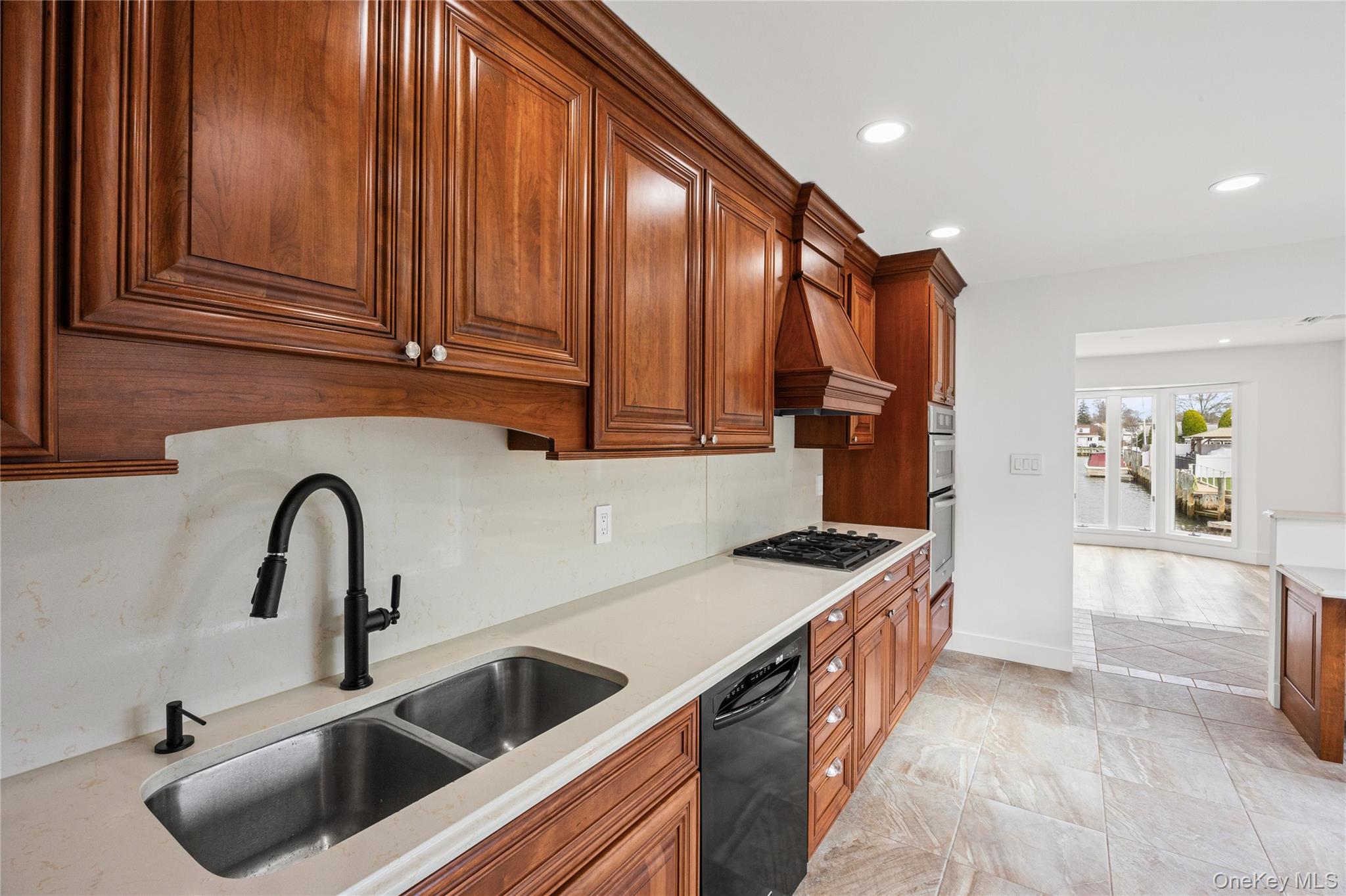 119 Alhambra Road – For Sale photo 10