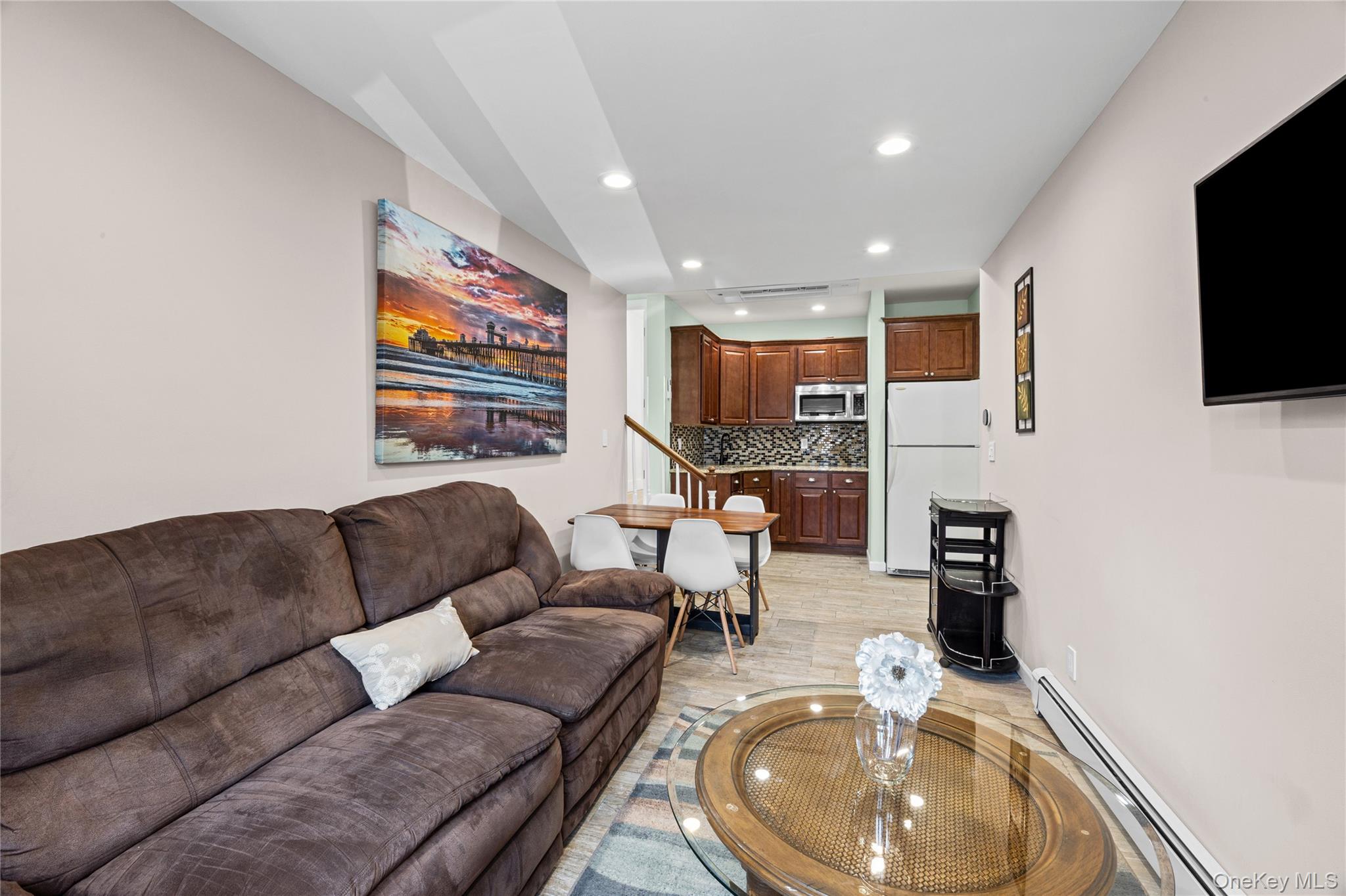 119 Alhambra Road – For Sale photo 24