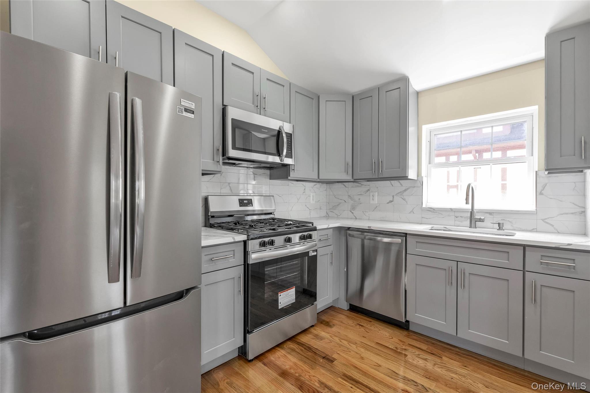 247-13 139th Avenue – For Sale photo 4