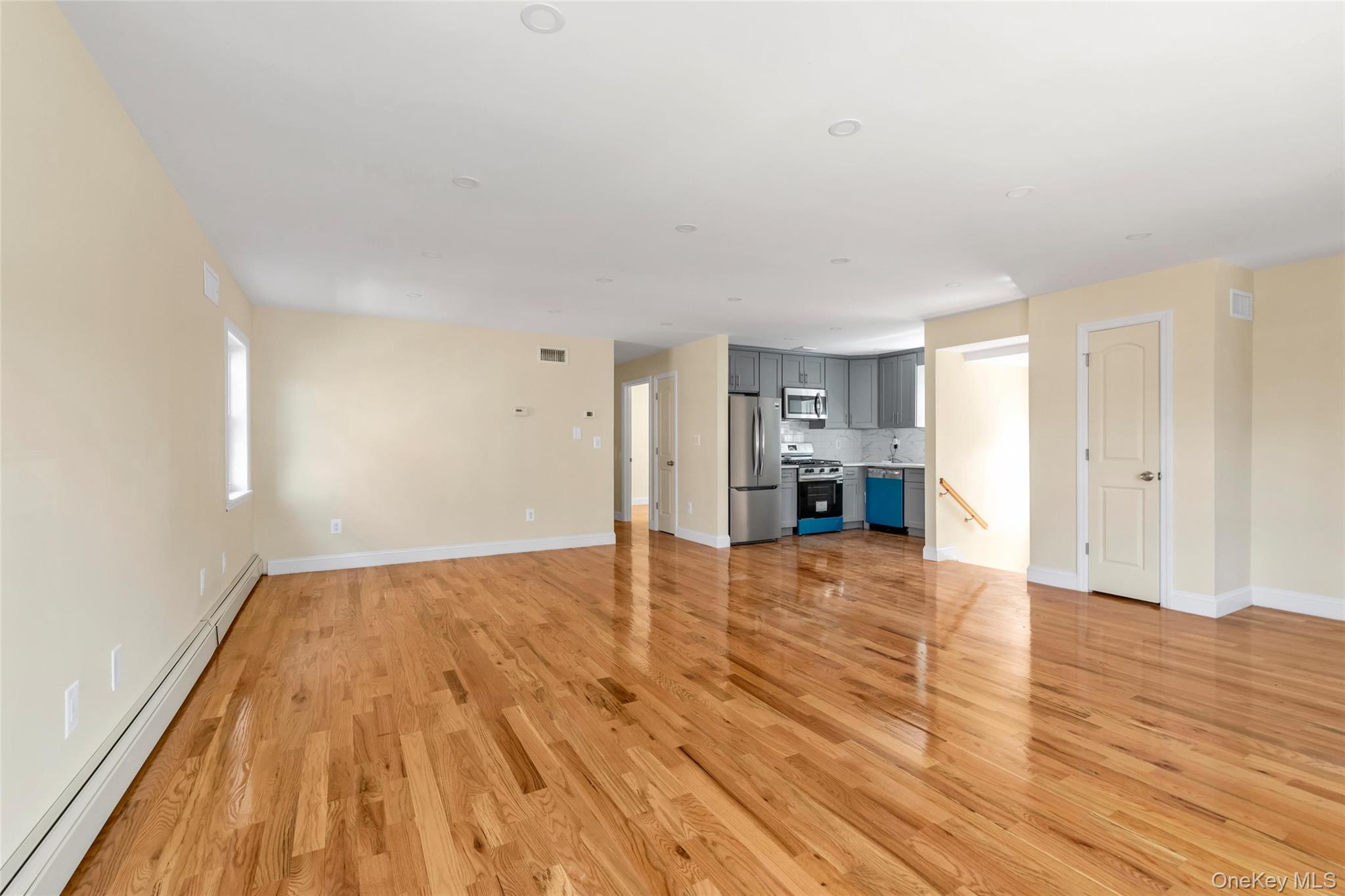 247-13 139th Avenue – For Sale photo 9