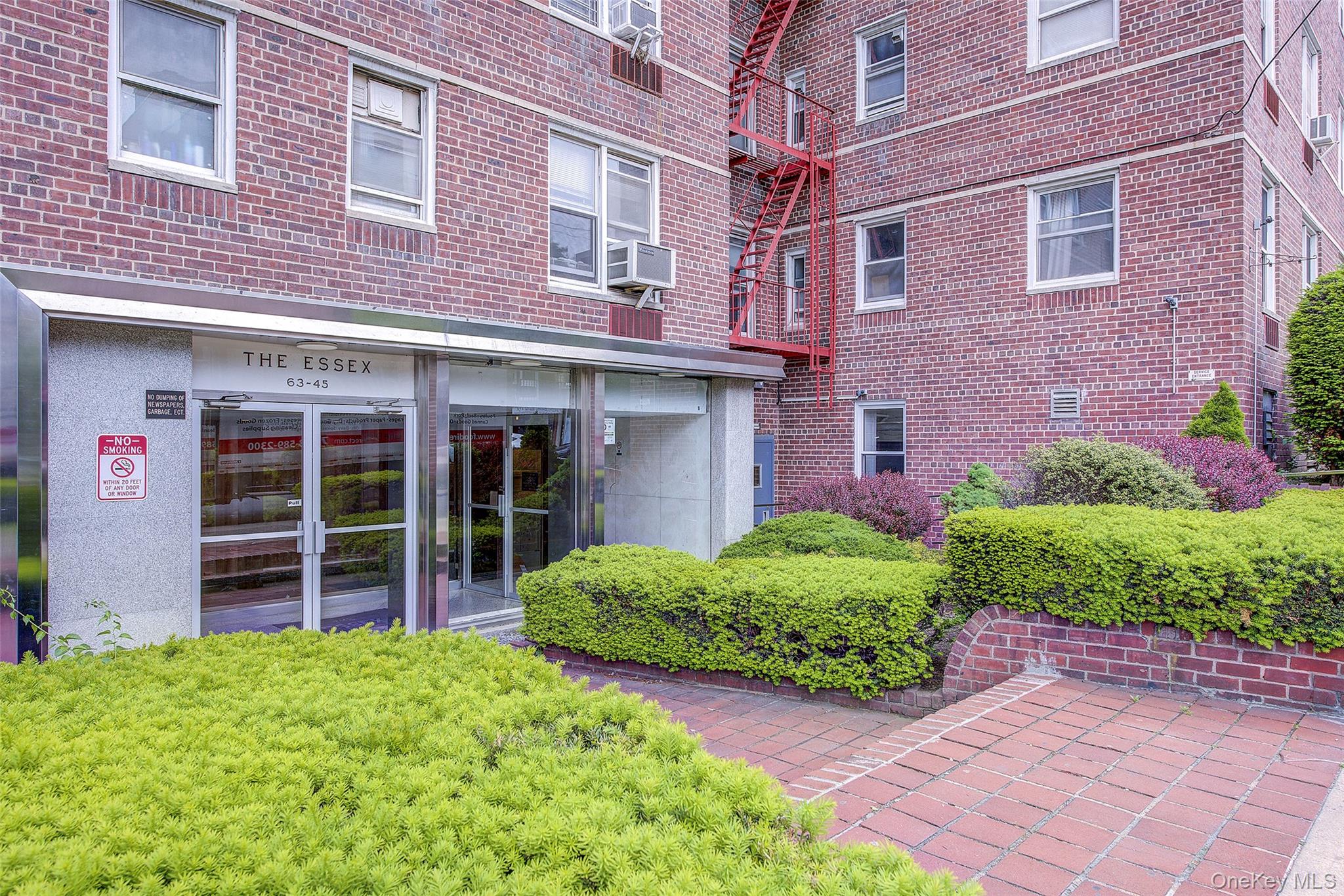63-45 Saunders Street, Unit 6H photo 29