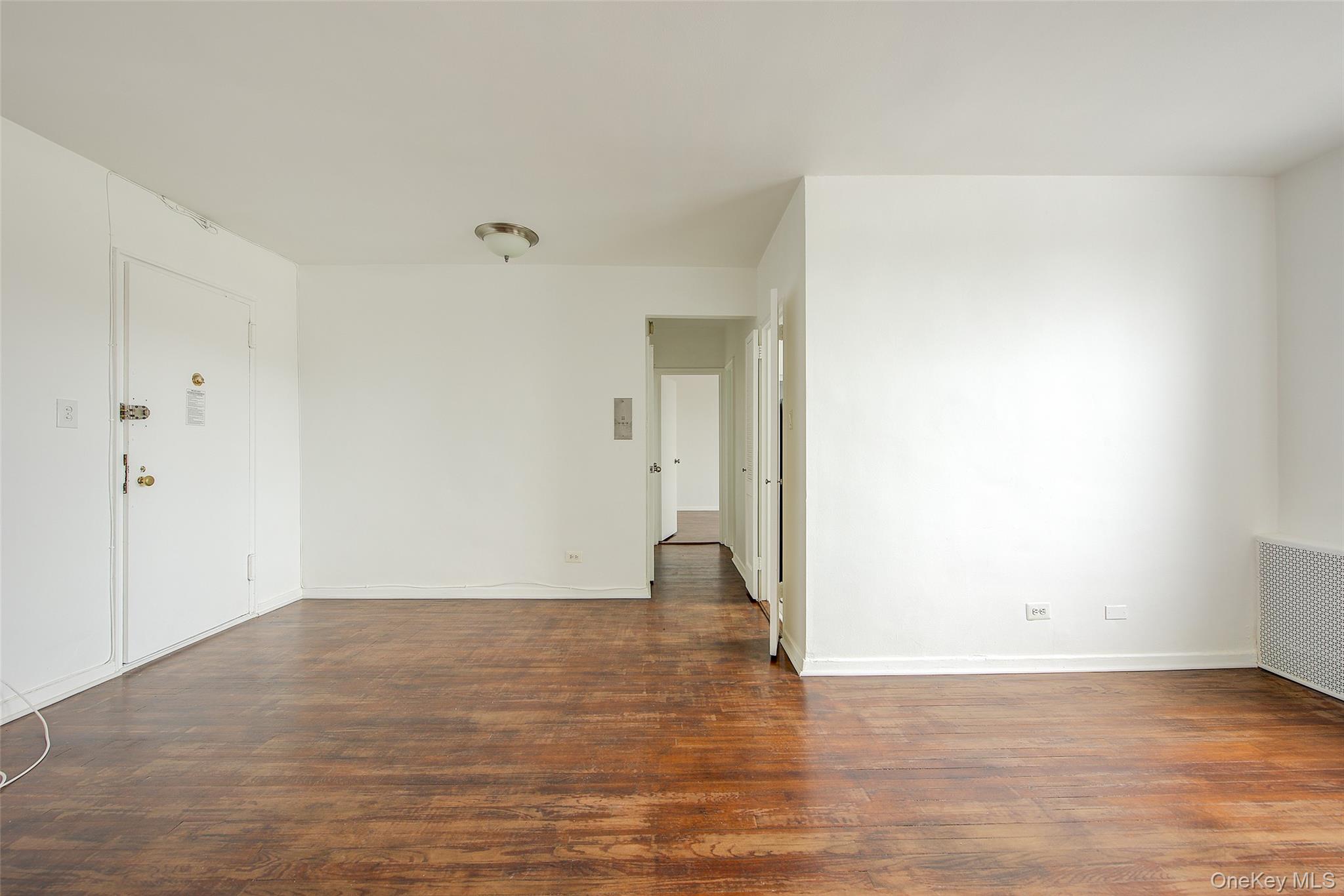 63-45 Saunders Street, Unit 6H photo 4