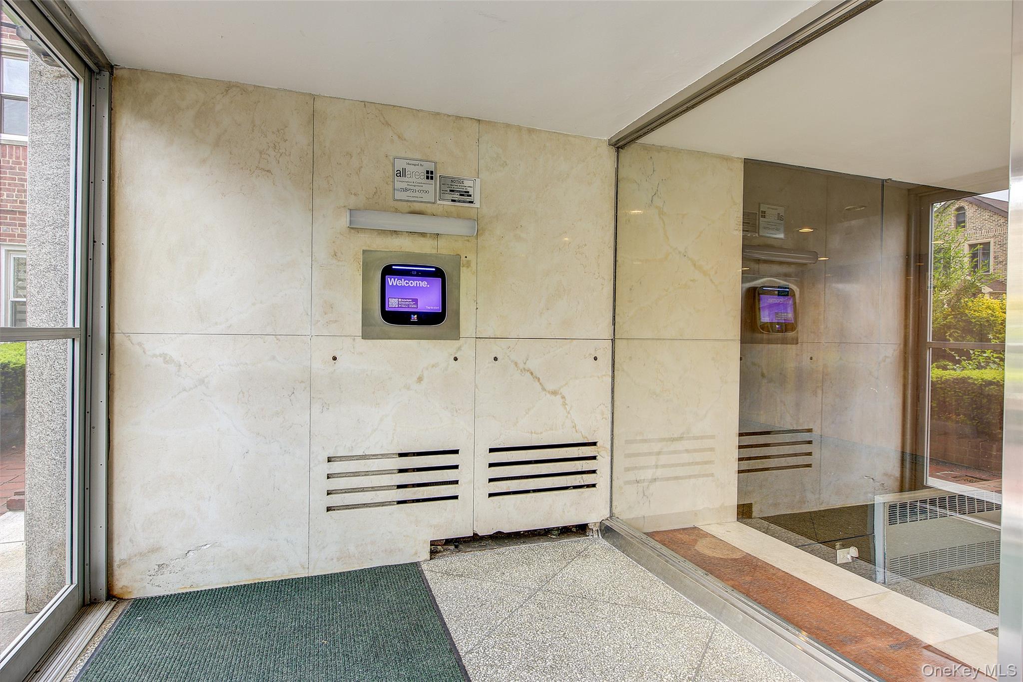 63-45 Saunders Street, Unit 6H photo 27