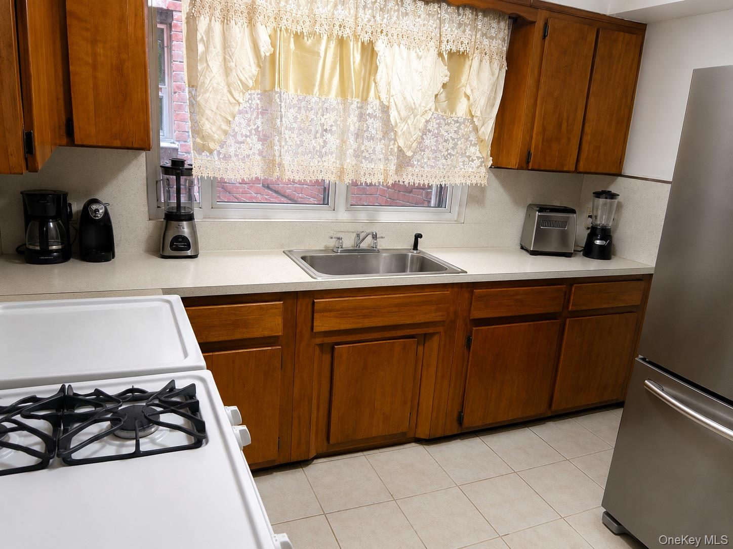 1278 E 53rd Street – For Sale photo 7