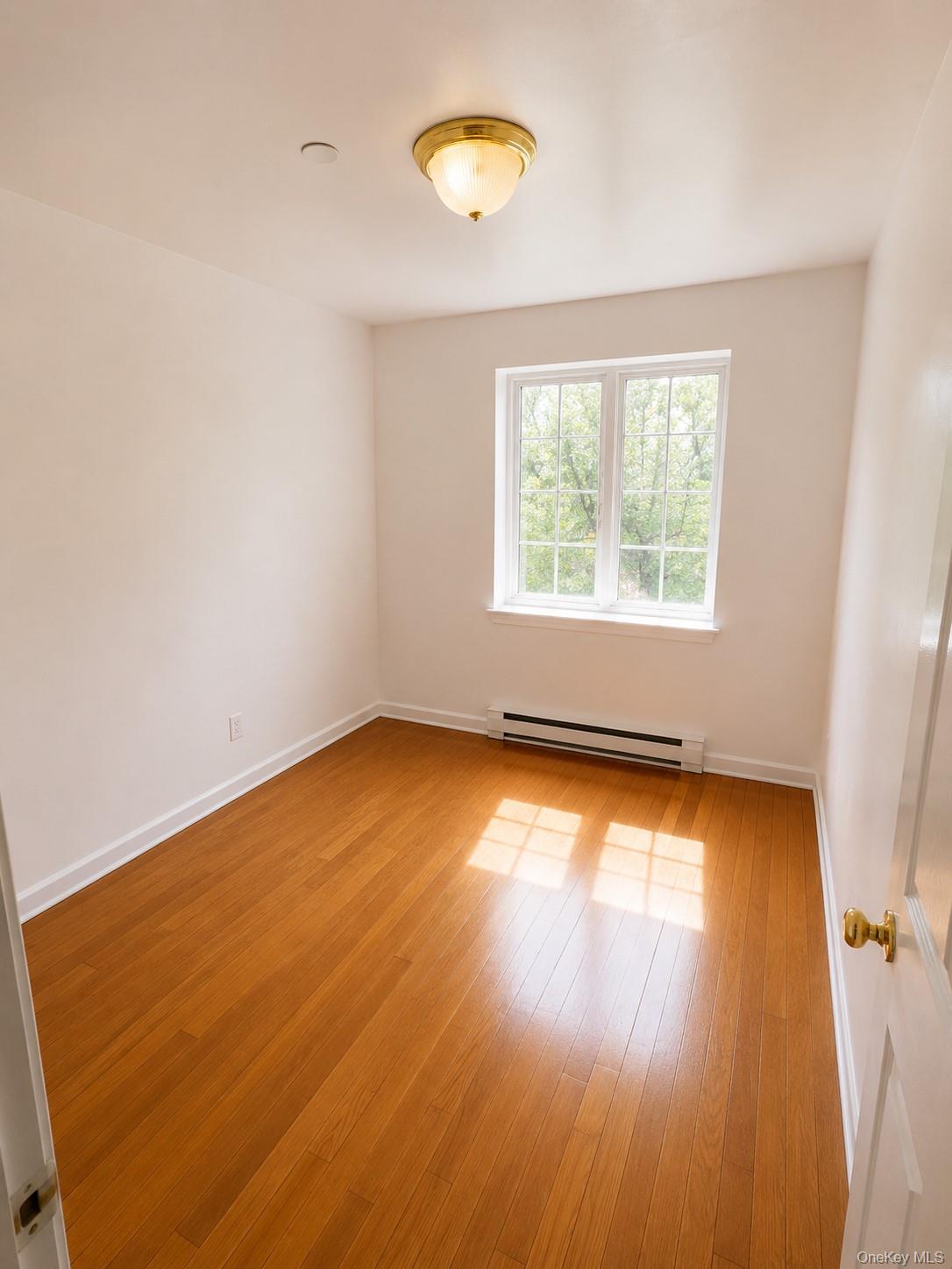 35-06 Leavitt Street, Unit 4F photo 7